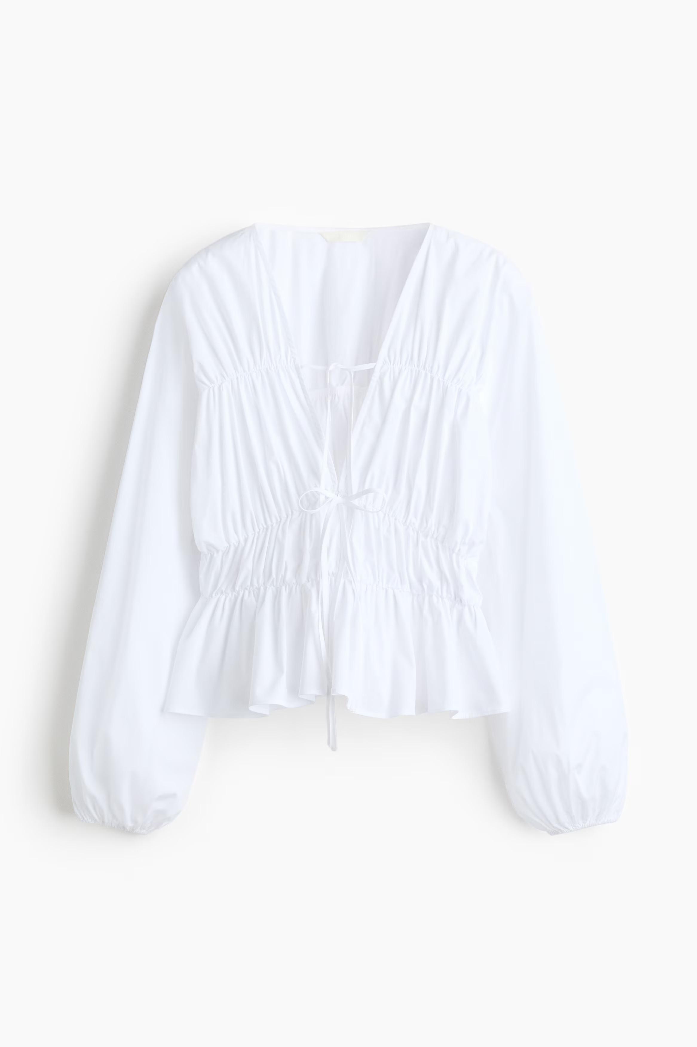 The perfect everyday white blouse 🤍

#LTKFinds #HMStyle #SpringWardrobe #MinimalStyle #LTKStyle 

 #LTKootd #LTKSeasonal #LTKWorkwear