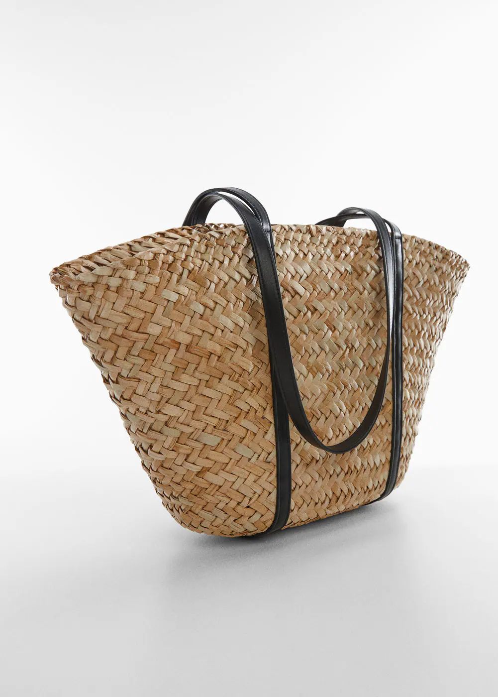 Natural fiber carrycot bag | MANGO (UK)