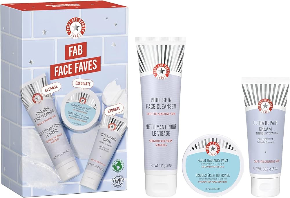 First Aid Beauty Face Faves Kit - Skin Care Gift Set with Facial Cleanser, Exfoliating Face Pads ... | Amazon (US)