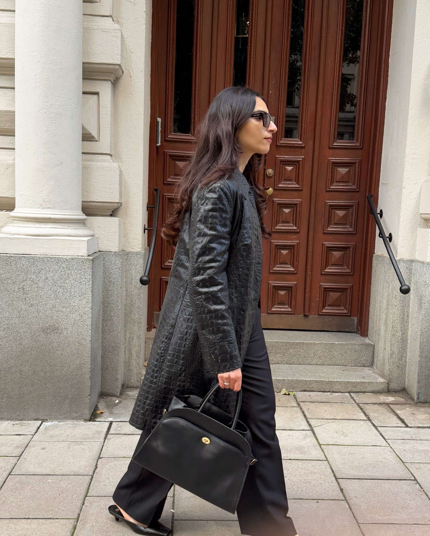 All about this leather coat🖤
.
.
Fall outfits, Minimal chic style, All black fall outfit, Fall fashion, Leather outfit fall, Autumn outfit, Croc leather coat

#LTKluxury #LTKautumn #LTKeurope

#LTKHoliday #LTKSeasonal
