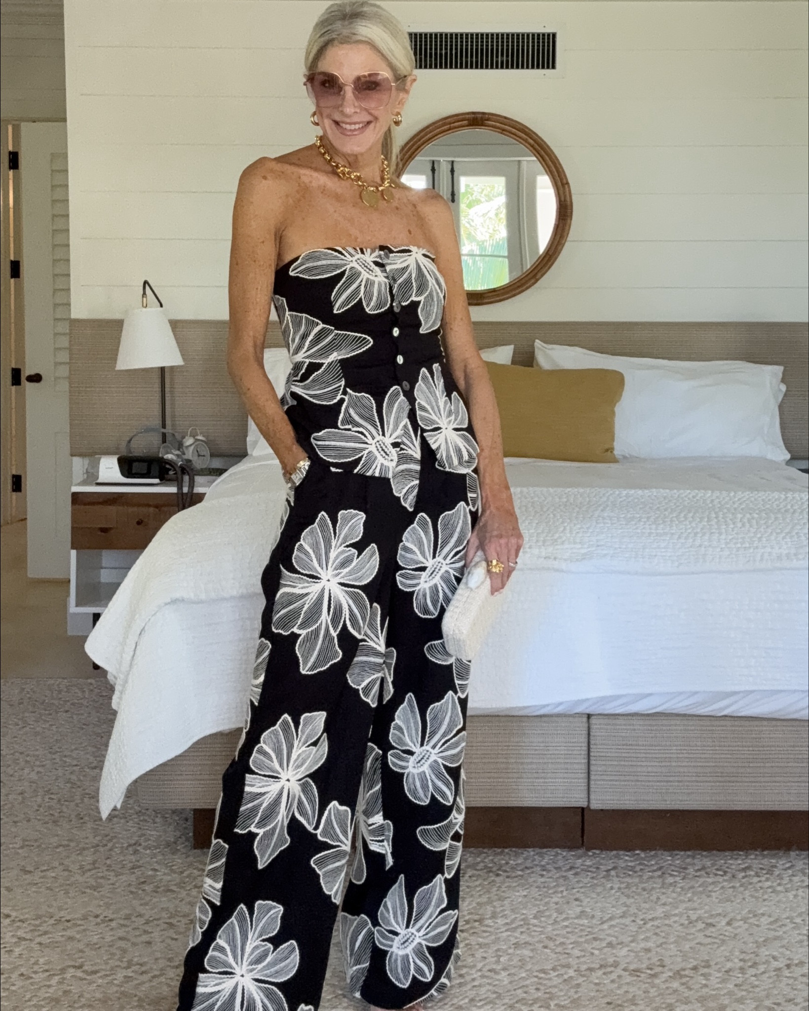 Top & Pants - size S 
NEST jewelry pieces

#LTKTravel #LTKOver40 #LTKStyleTip