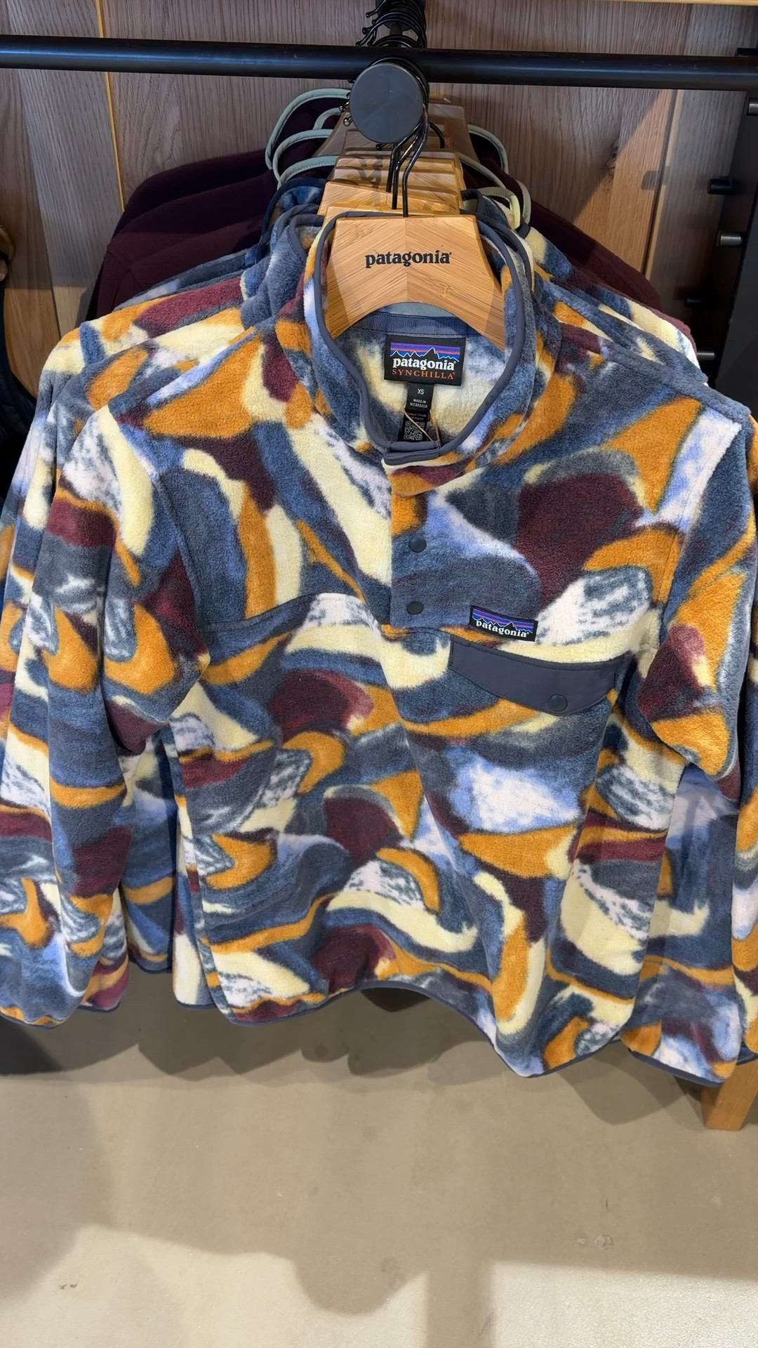 A fun new print for all your fall adventures! 🍂💙 Patagonia’s classic Synchilla Fleece Pullover is back in Smudge: Smolder Blue, featuring a playful abstract pattern inspired by penguins huddling together for warmth. 🐧 I love the mix of cozy fleece and unexpected print—it’s such a cute layer for crisp fall days, weekend trips, and time outdoors! 🥾I’ve linked it along with more fall fashion finds in my LTK! 🍁 @REI #sweater #patagonia #fallfashion

#LTKActive #LTKTravel #LTKootd