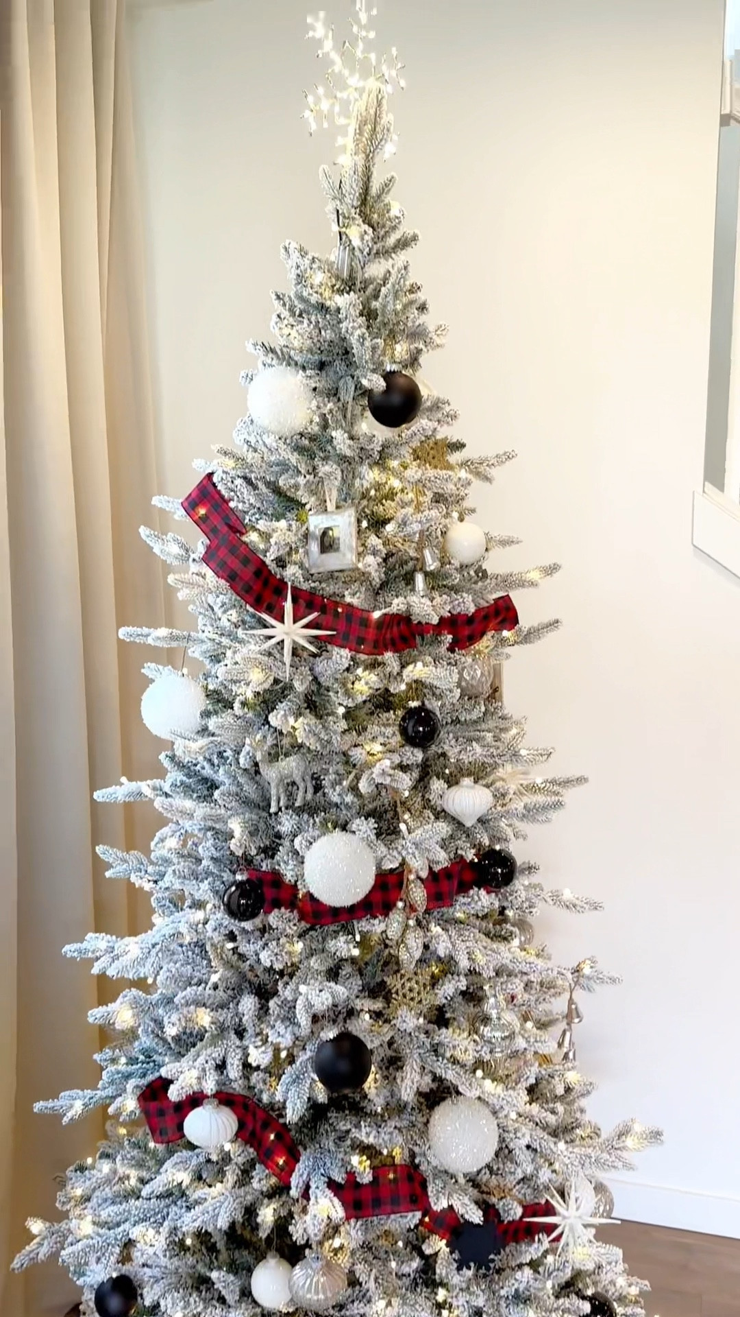 Decorate the Christmas tree with me! Neutrals and metallics with pops of red. #kingofchristmas #christmastree #christmastreedecorating 

#LTKHoliday #LTKGiftGuide #LTKSeasonal