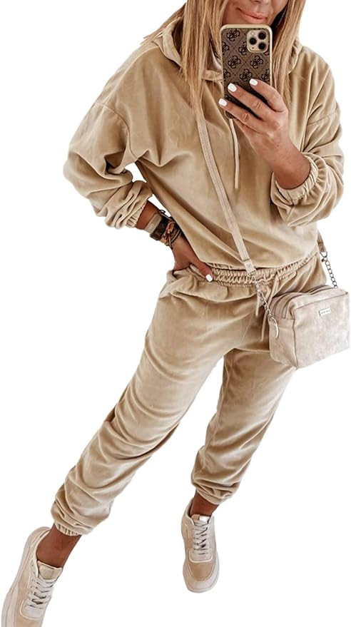 Women's Velour 2 Piece Jogger Sets Hoodies Sweatshirt Long Sweatpants Outfits Sweatsuit | Amazon (US)