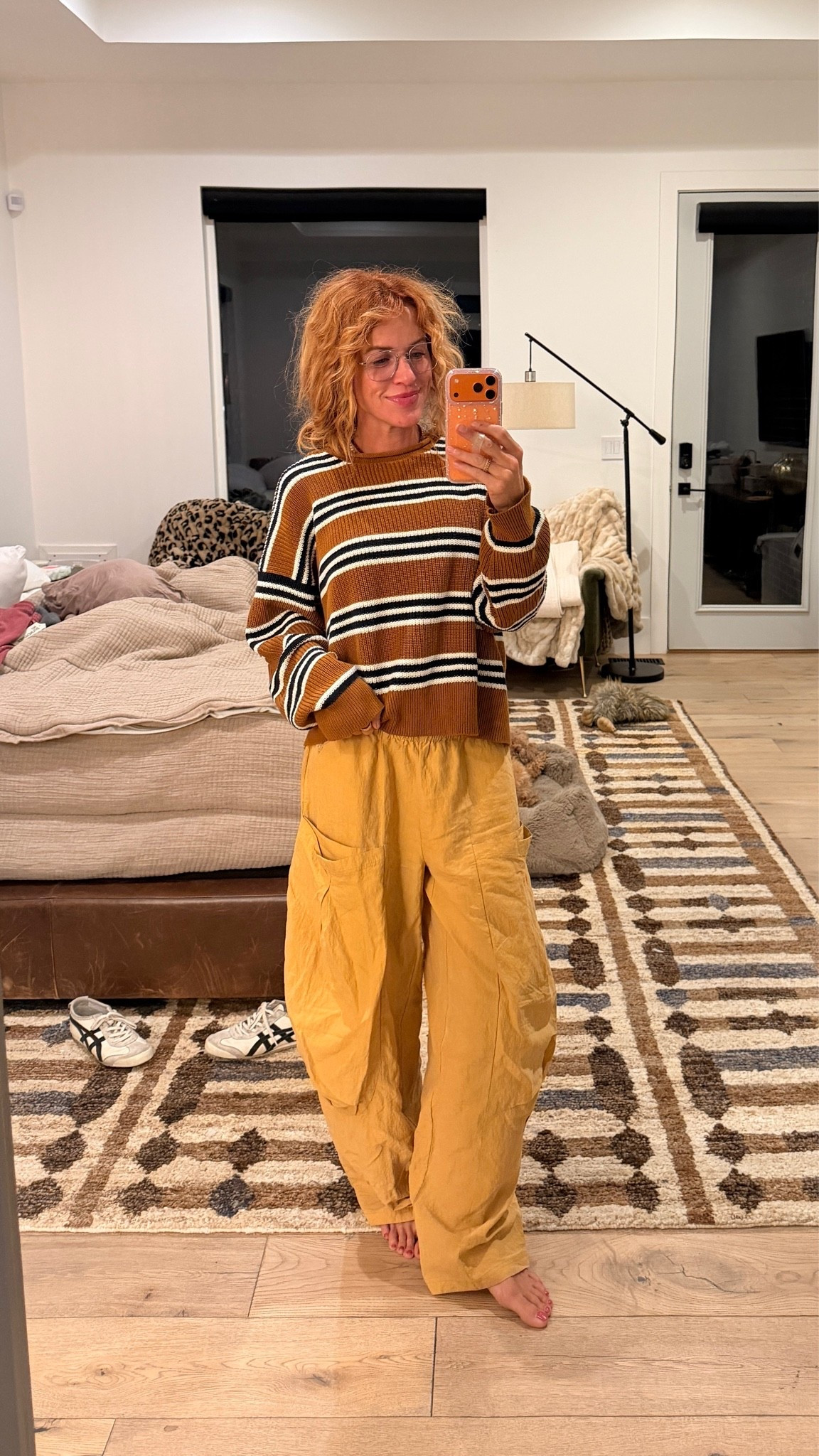 Wearing a small in the sweater and XS in the pants (they run big!).

#LTKgrwm #LTKootd