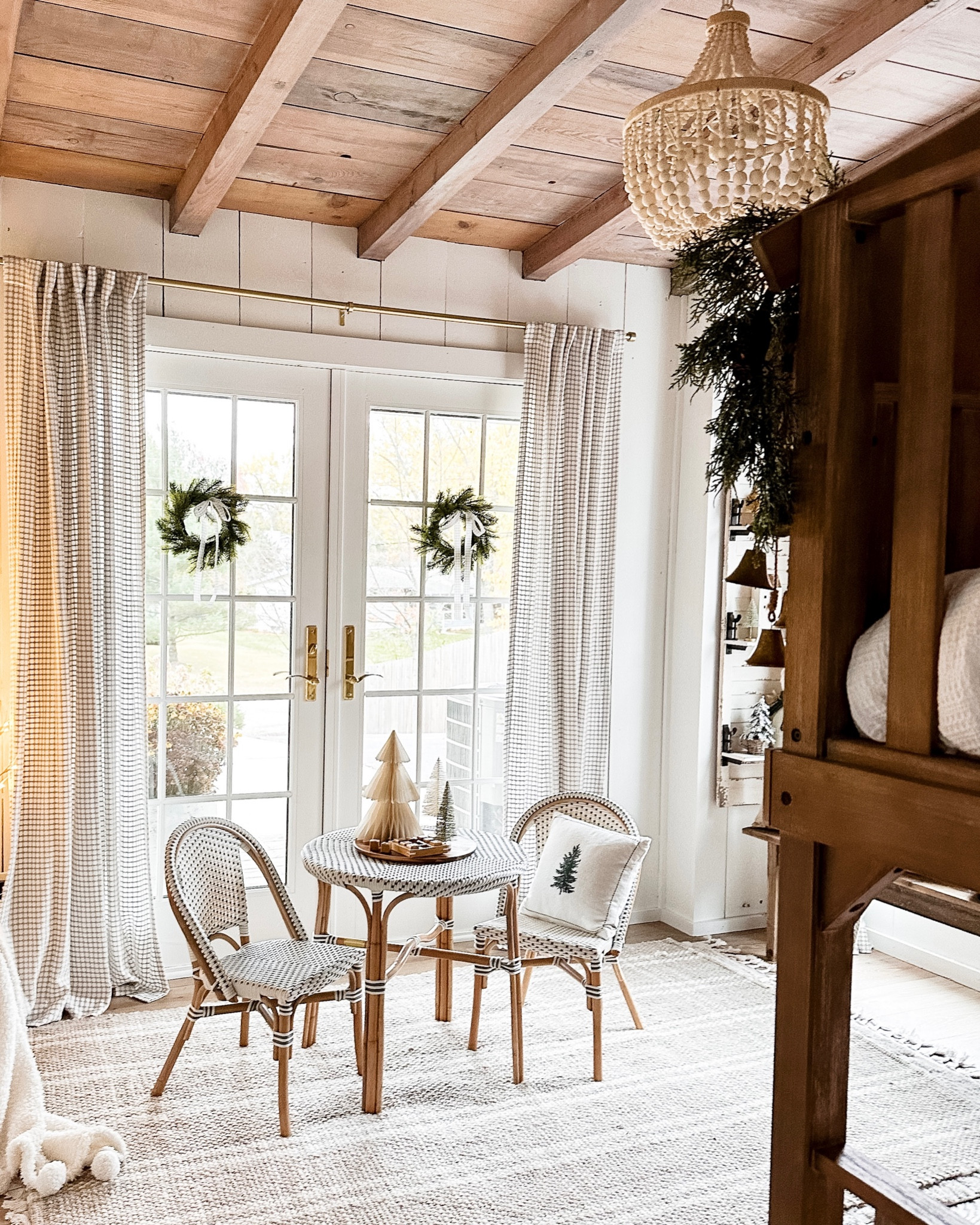 Holiday Bunk Room✨

Christmas Kids Room, Holiday decor, bunk beds, wreath, paper pine tree, bottle brush trees, target, amazon, hearth and hand

#LTKhome #LTKHoliday #LTKfamily