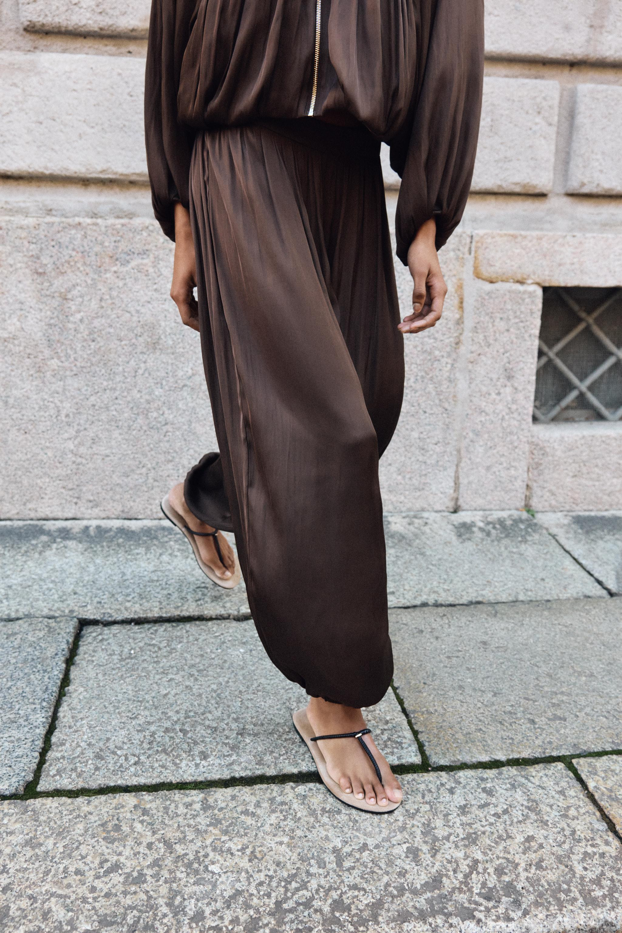 PANTALON BOUFFANT SATINÉ | Zara US