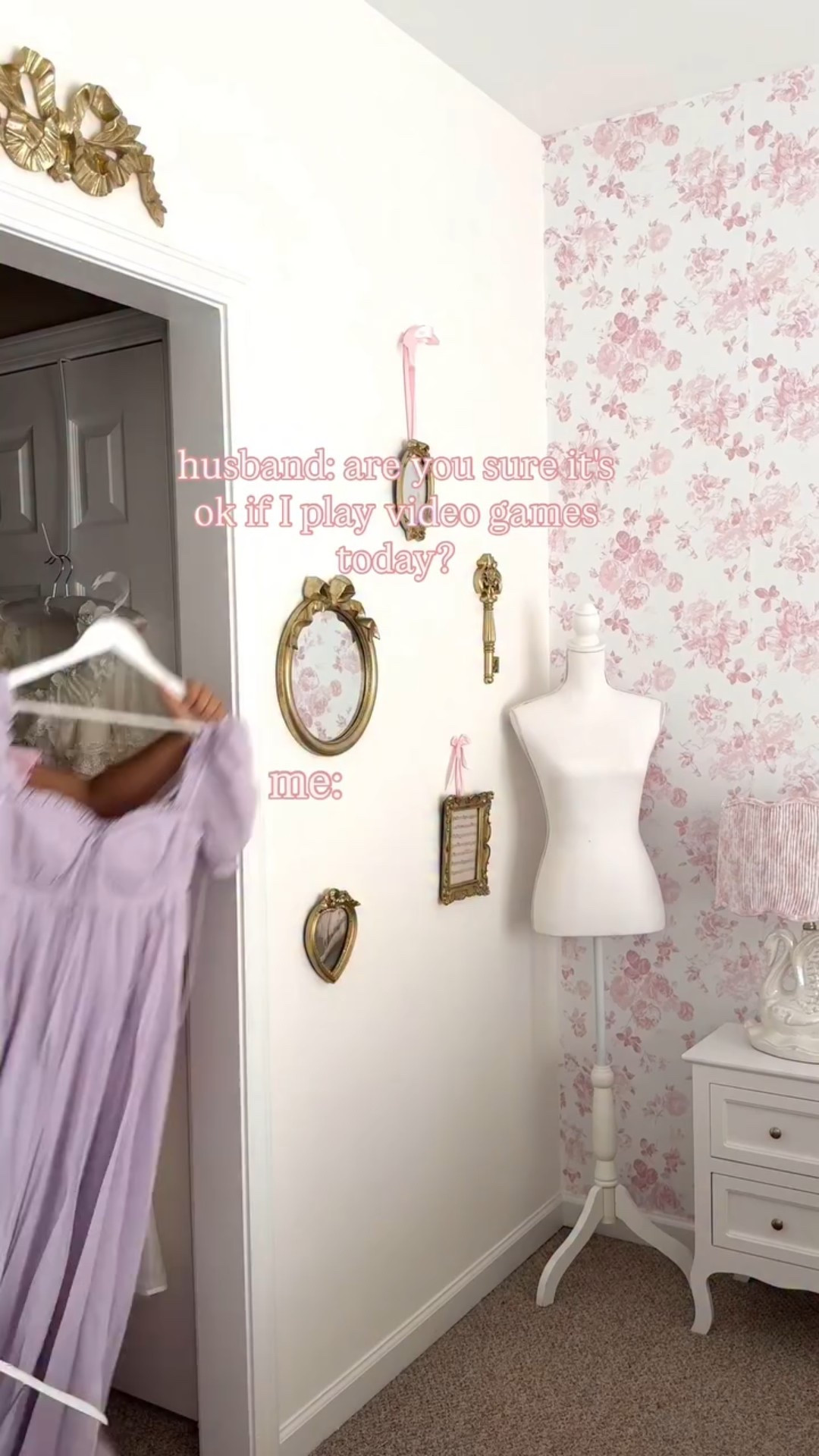 I always have something to film so TAKE YOU TIME 💅🏼🤏🏻🩷
wearing @selkie use code valerie_mcpherson to save 

#selkie #princess #contentcreating #marriedlife #whimsical #pink