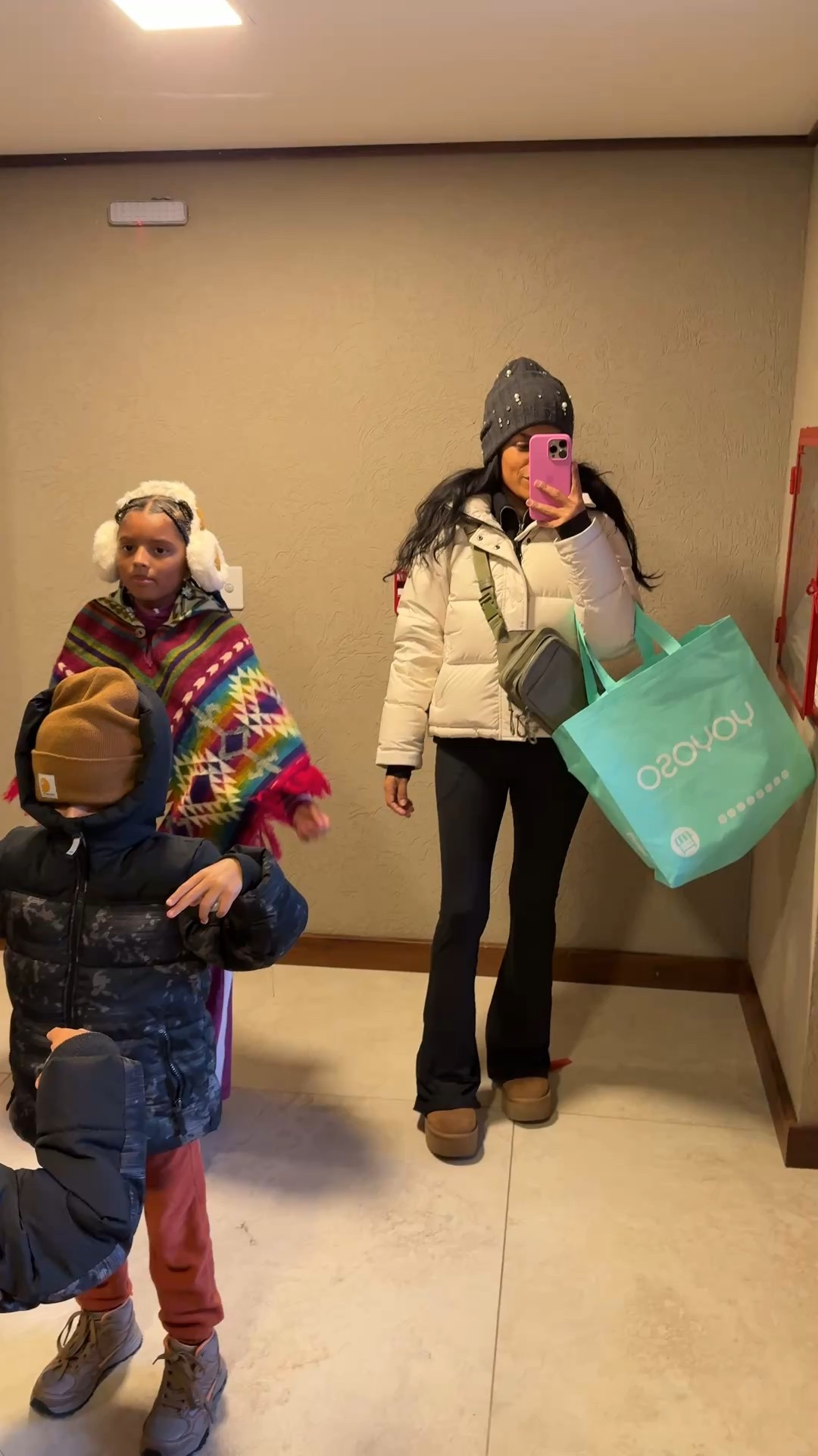 White puffer jacket 🤍

#aritzia #puffer #jacket 

#LTKTravel #LTKSeasonal #LTKStyleTip