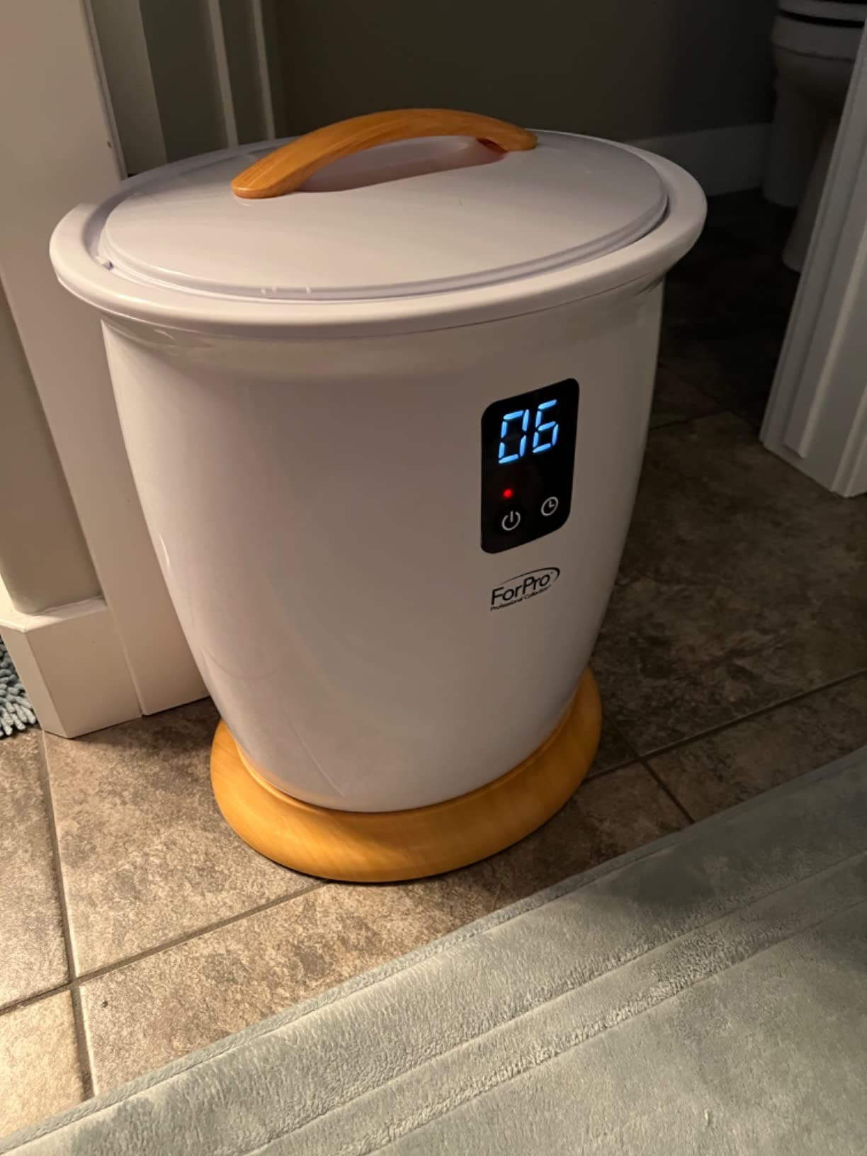 ForPro Professional Collection Luxury Towel Warmer, Extra Large Bucket-Style Hot Towel Warmer wit... | Amazon (US)