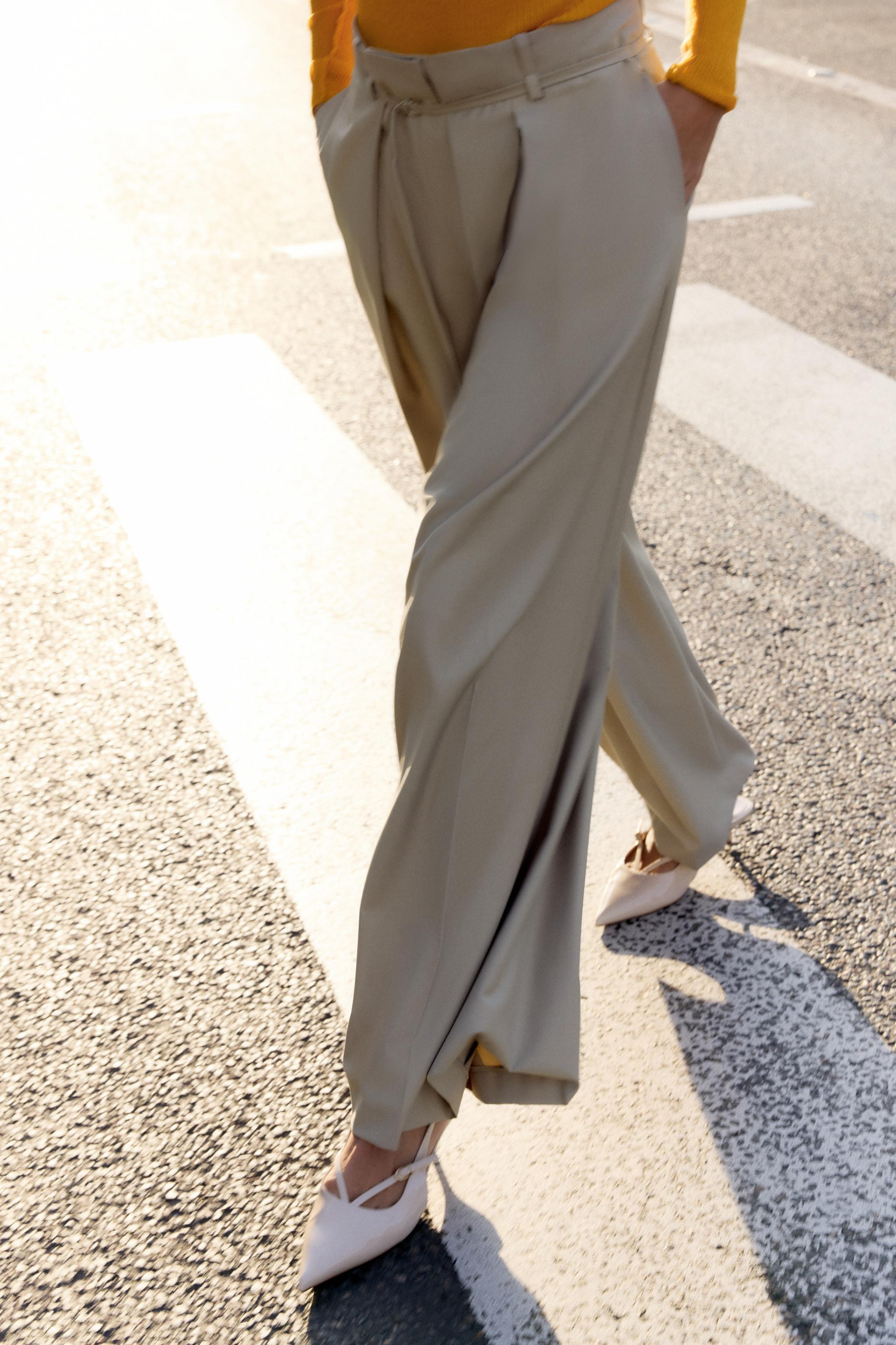 PLEATED WIDE-LEG PANTS WITH THIN BELT | Zara US