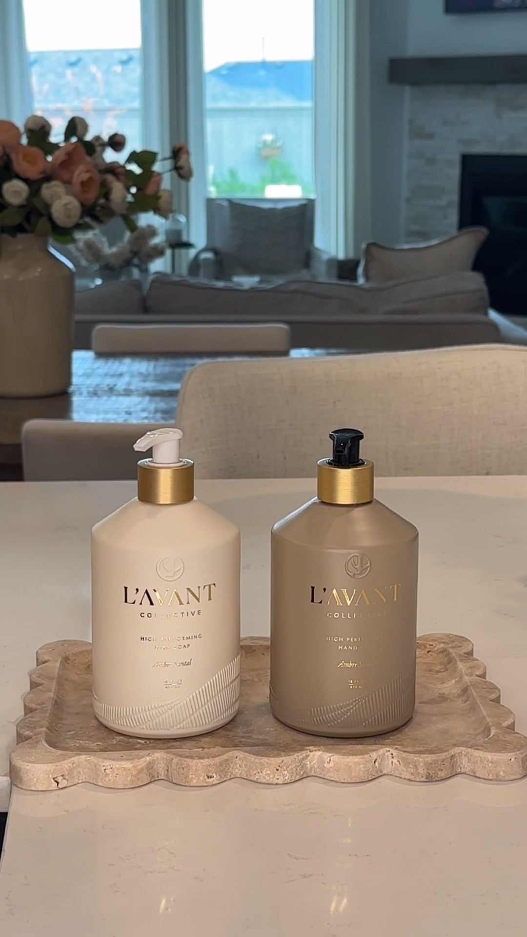 Luxury hand and dish soap that smells amazing and comes with refills! 

@lavantcollective
