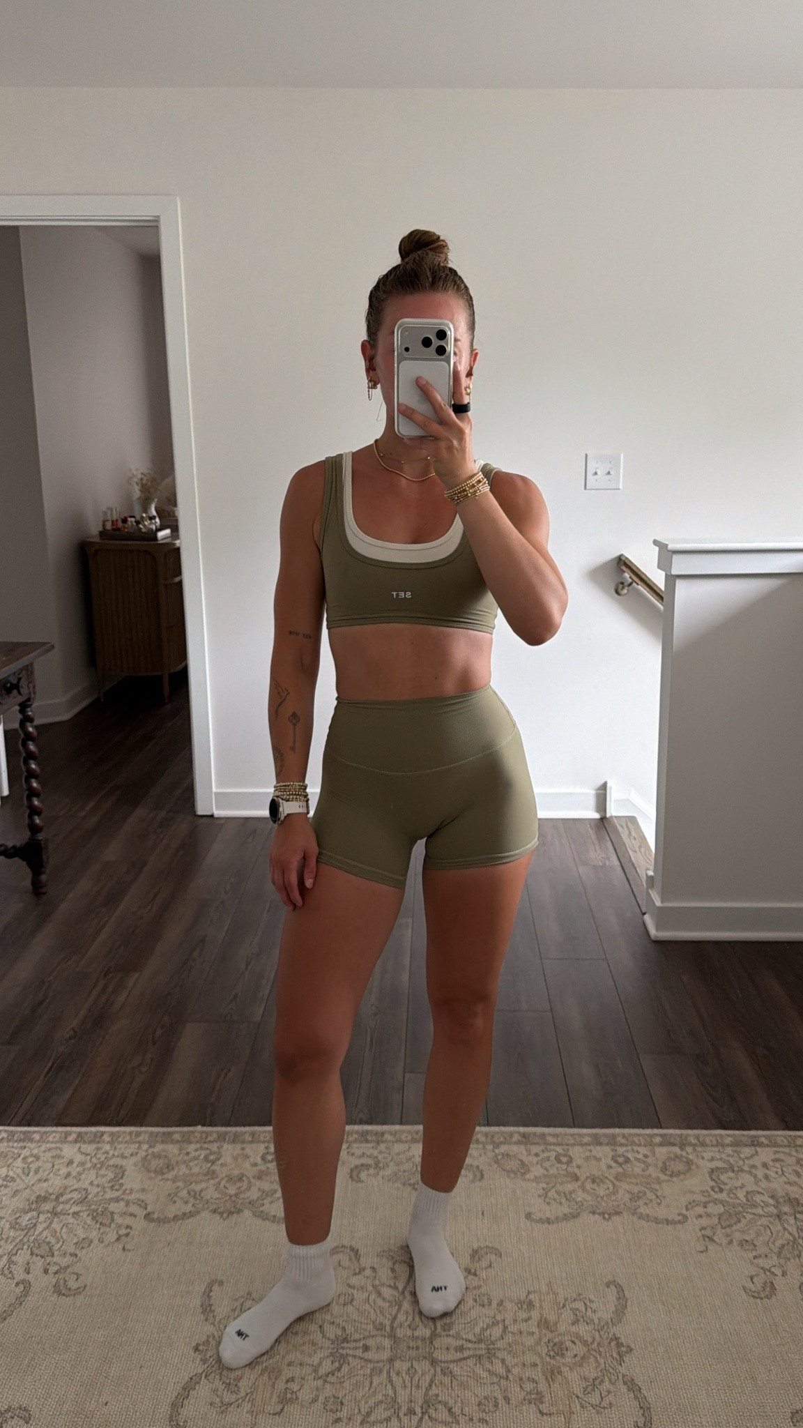 8/20/26 At-Home Workout Outfit 🤍

Today’s at-home workout outfit + a few of my workout staples I use on repeat. Wearing my SET Active workout set with my absolute favorite Aritzia socks, Beats headphones that are seriously the best for workouts, and my Garmin watch.

Everything is linked here ✨

#LTKootd #LTKfitnessgoals #LTKActive