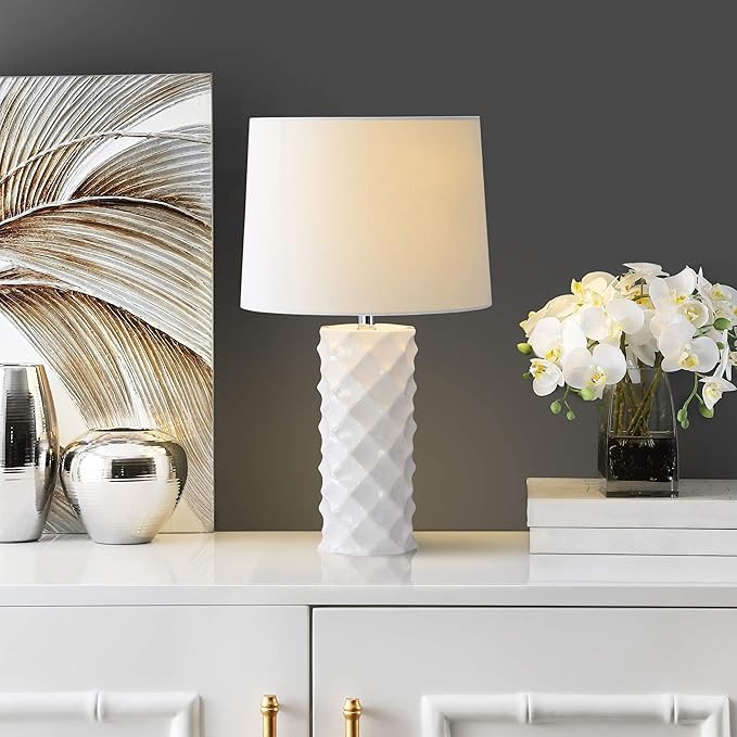 Safavieh TBL4093A Lighting Collection Belford White Table Lamp | Amazon (US)