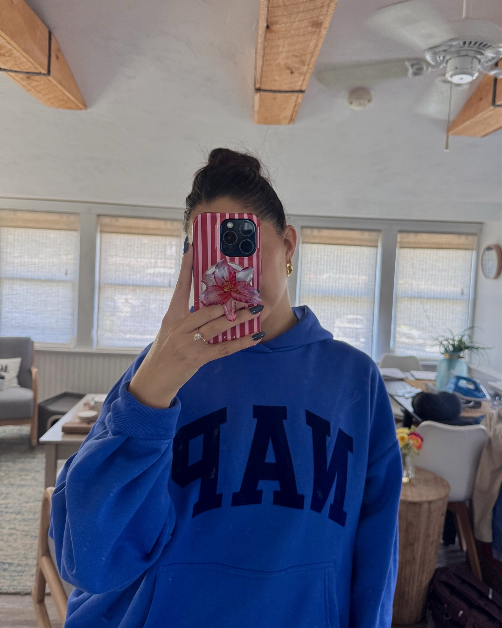 Sweatshirt is size Medium!
( the sweatpants I’m wearing in the picture are sold out so I linked a similar style. I swear a size small)