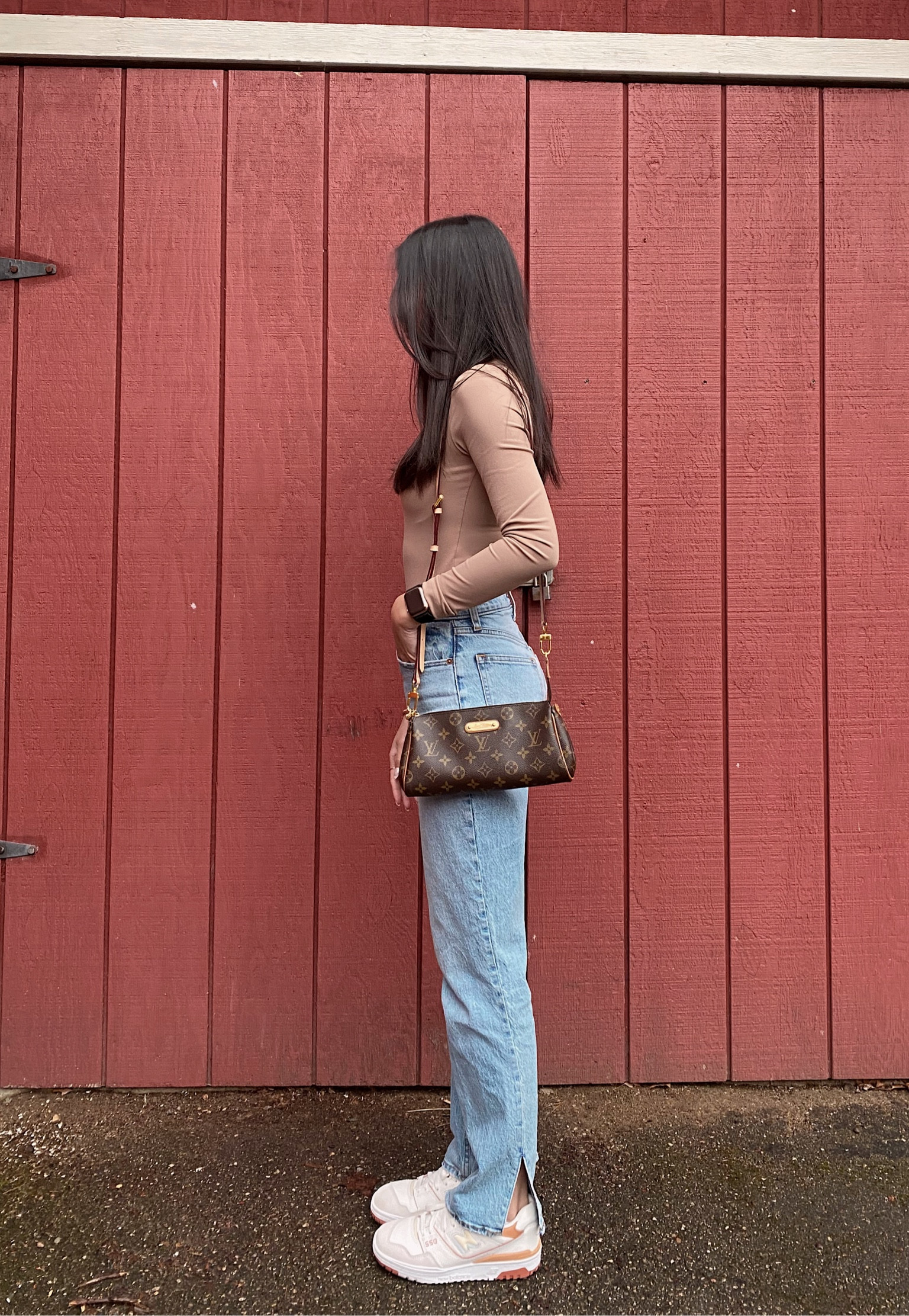 Bodysuit: Abercrombie soft AF collection 
Purse: Louis Vuitton Eva Crossbody 

everyday outfits, Ootd, Abercrombie, new balances, new balance 550, bodysuit, Louis Vuitton, 90s relaxed jeans, casual outfit ideas, winter fashion trends 

#LTKbeauty #LTKstyletip #LTKfit