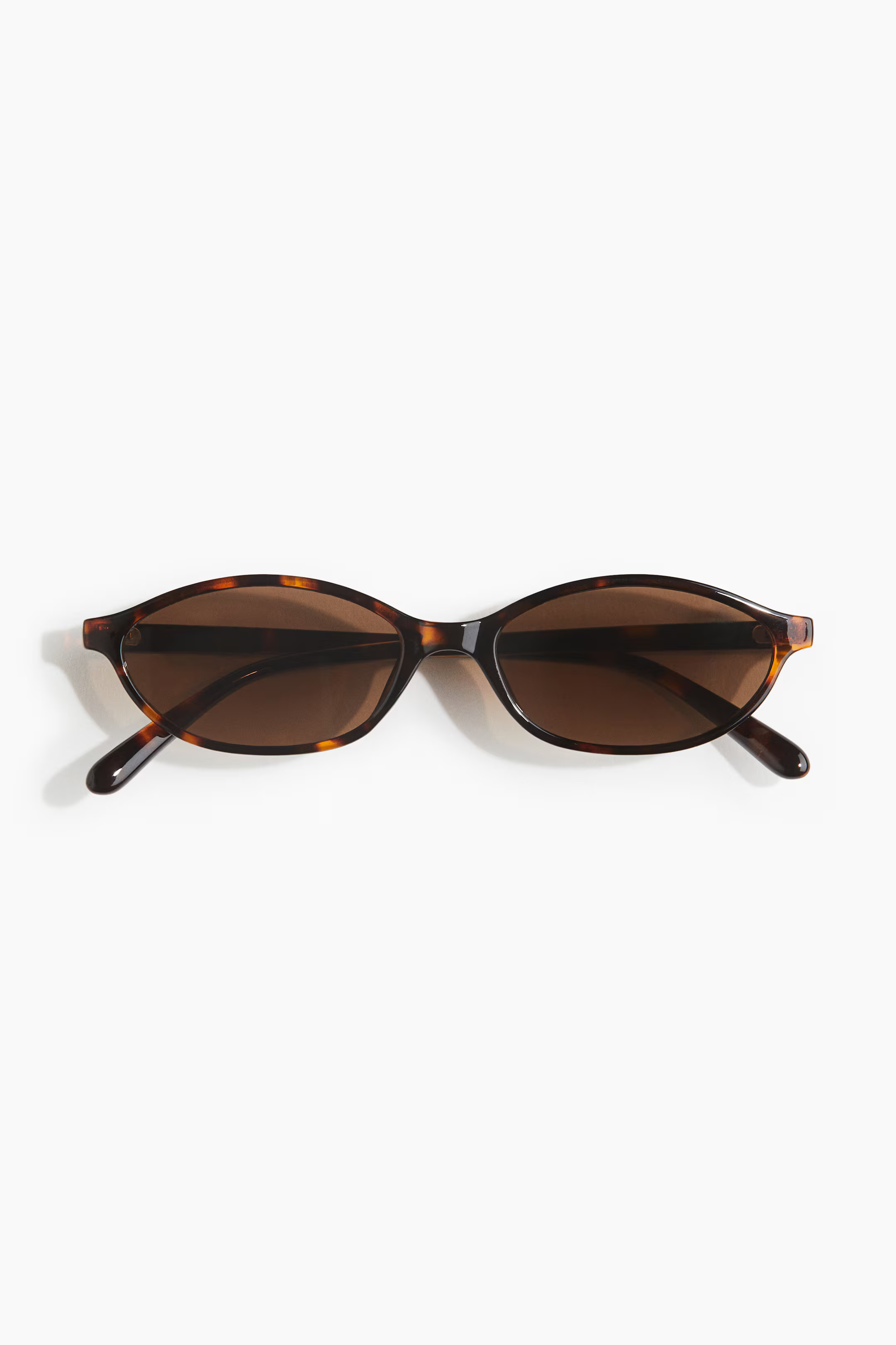Oval sunglasses | H&M (UK, MY, IN, SG, PH, TW, HK)