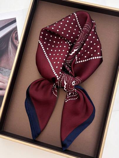 1pc Women's Luxury Chain Print Bandana Scarf, 70*70cm, Spring Accessory Suitable For Daily Wear For Dress | SHEIN