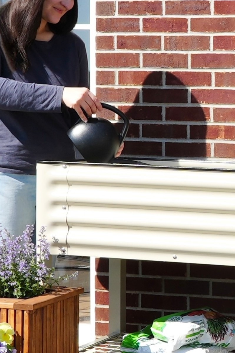 In my gardening time 🪴 🪏 👩‍🌾  #vegogarden #garden #flowers 

#LTKFindsUnder100 #LTKHome #LTKSeasonal