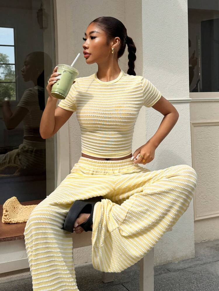 Muchica 2PCS Summer Outfit For Women  Cream-Yellow Short-Sleeved Knit Jacquard Textured Casual Sp... | SHEIN