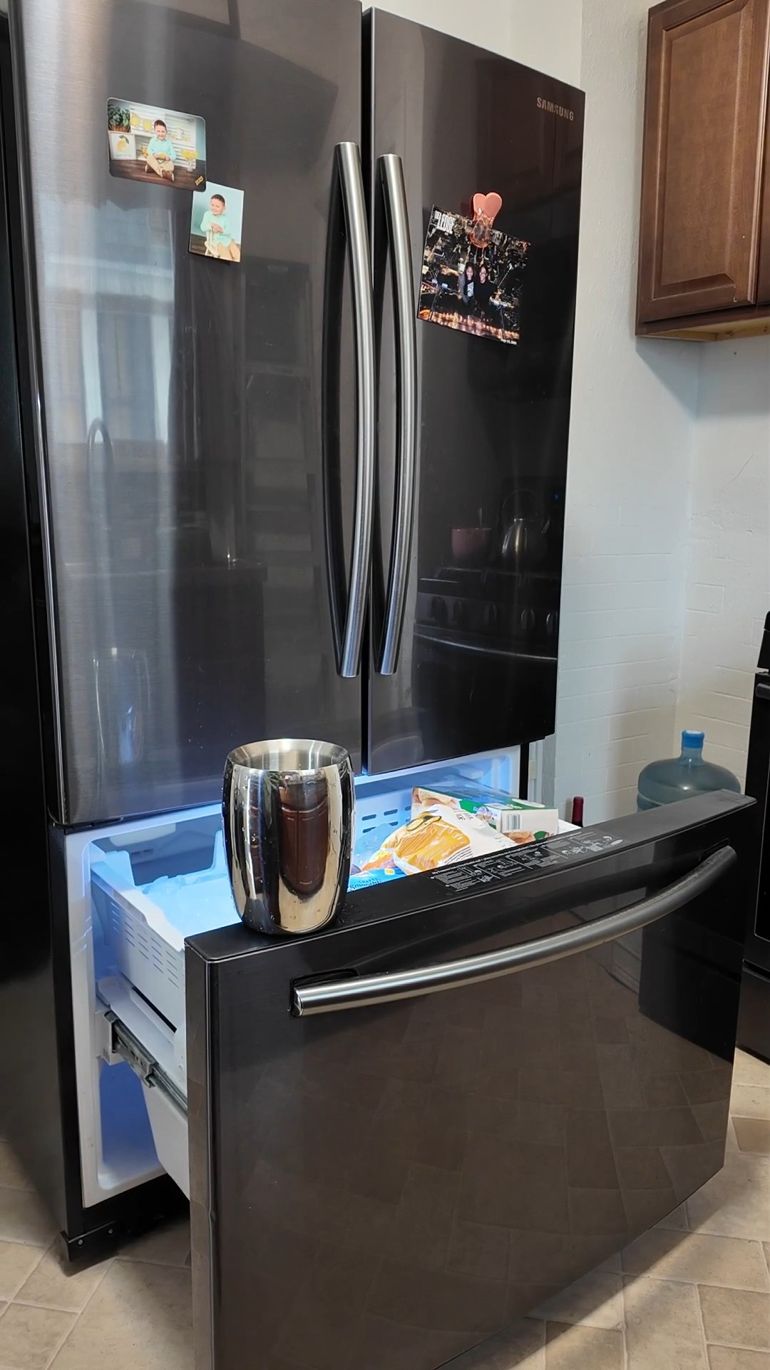 Our Samsung Fridge is amazing 🤭🫠

#LTKGiftGuide #LTKHome #LTKdayinmylife