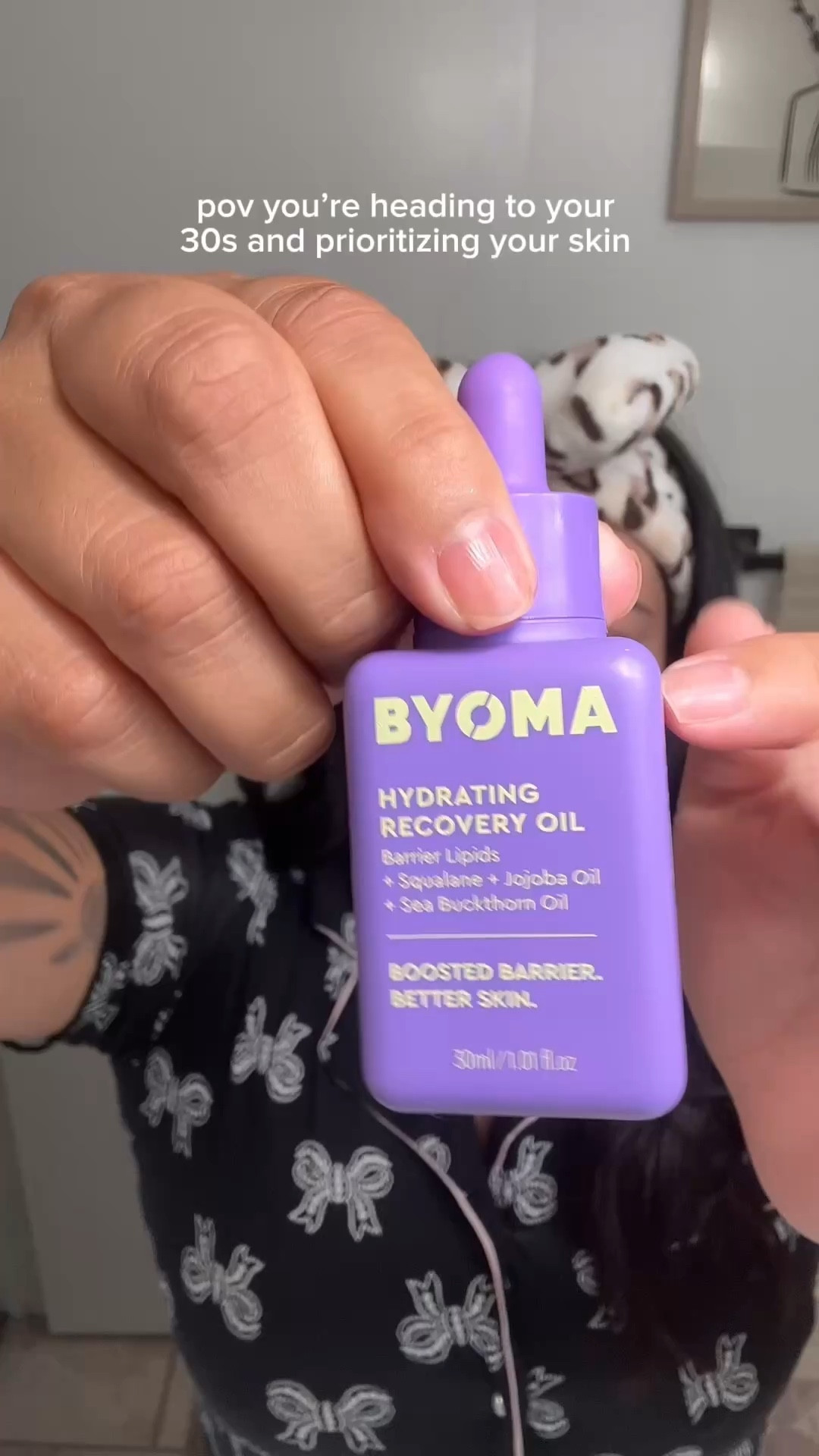 Never giving up my Byoma hydrating recovery oil 🫶🏼🧴

#LTKmorningroutine #LTKBeauty #LTKselfcare