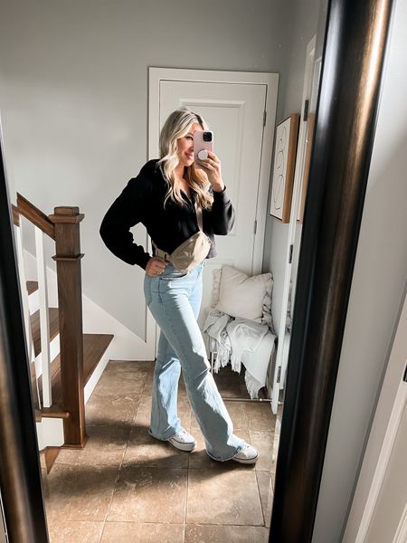 Vintage flare jeans that “worn in” feel straight from the rack. Tts but long so order short or regular if you want to wear with flats. I’ve got platform converse on. 
Abercrombie 

#LTKunder100 #LTKstyletip #LTKunder50