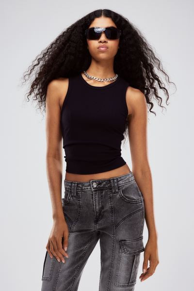 Ribbed vest top - Black - Ladies | H&M GB | H&M (UK, MY, IN, SG, PH, TW, HK)