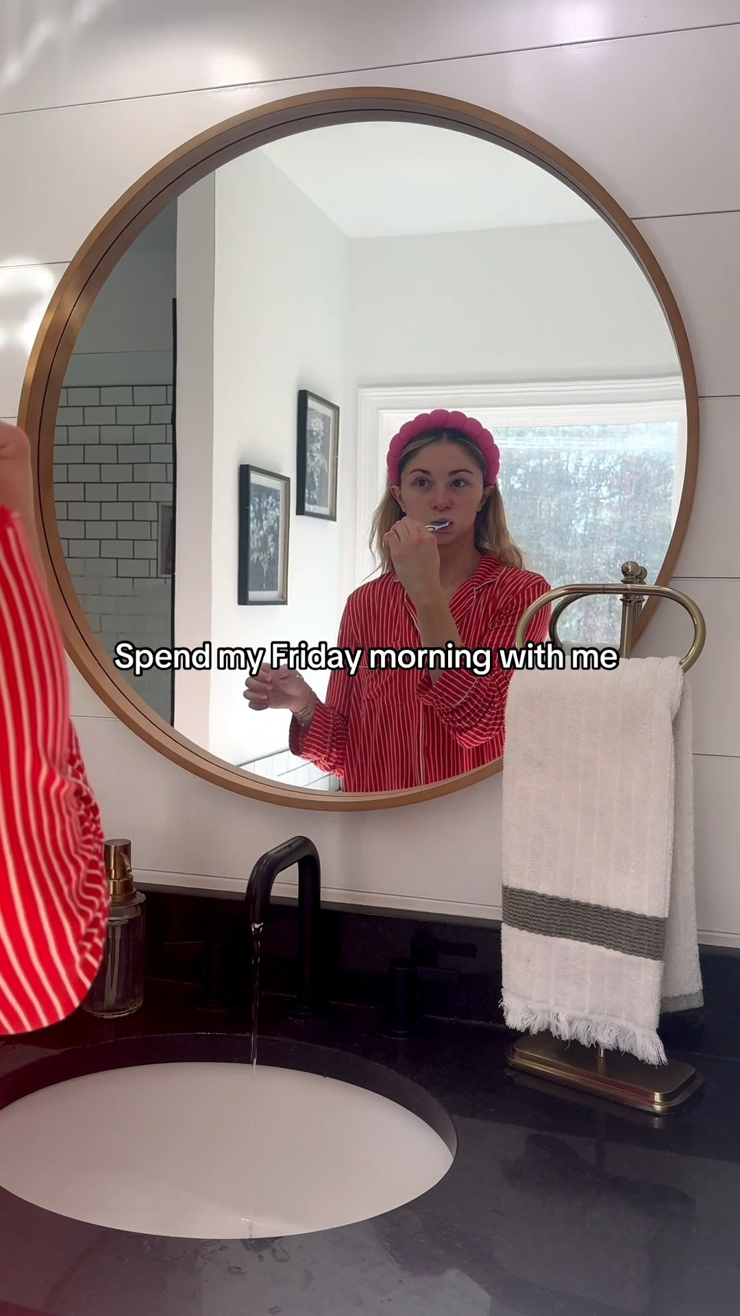 So thankful for slow Friday mornings ✨💛  How did you spend your morning? 🫶🏼 

#LTKdayinmylife #LTKselfcare #LTKmorningroutine