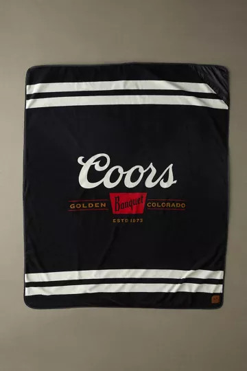 Slowtide Coors Camp Blanket | Urban Outfitters (US and RoW)