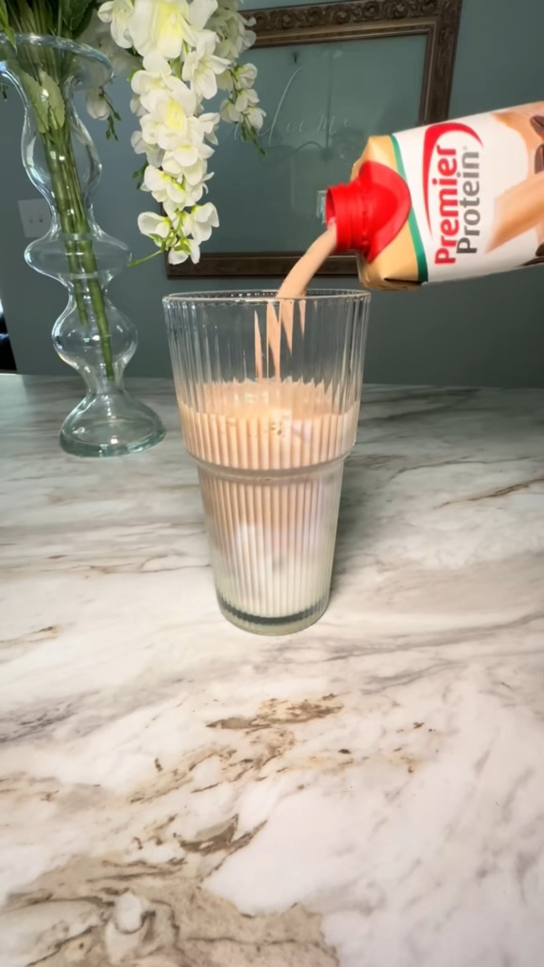 ☕️ Iced coffee? Always. Protein? Gotta have it. Midday slump? Never heard of her.
This is your sign to turn your daily caffeine fix into something that actually fuels you.
Linked my fave protein for coffee combos you’ll actually crave 💪✨ #IcedCoffeeHack #ProteinCoffeeGirl #healthycoffeehack #proteincoffee #kitchenglasswarefavs #LTKmusthaves

#LTKFamily #LTKHome #LTKFindsUnder50