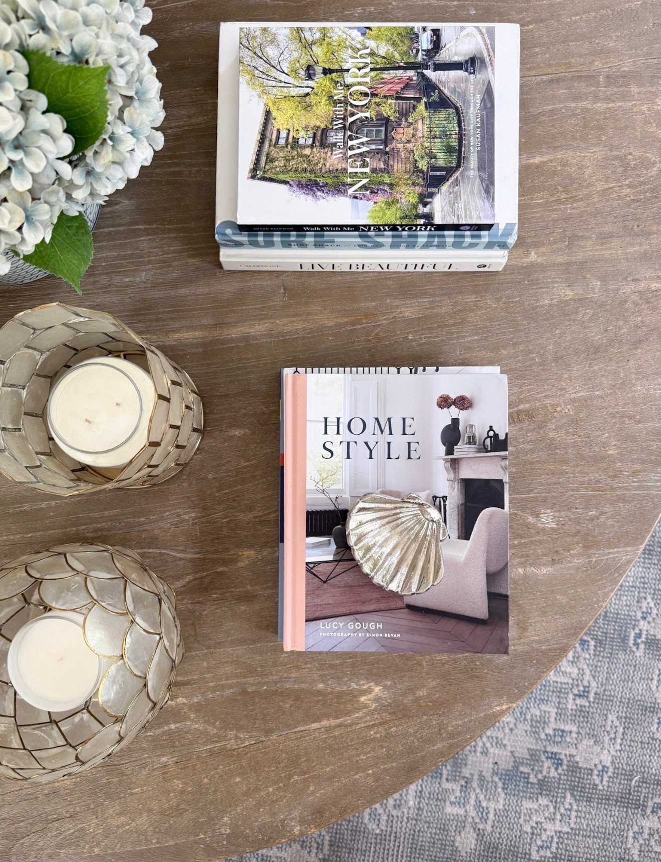 Cute seasonal coffee table accessories I’m loving…

#LTKSaleAlert #LTKHome #LTKSeasonal