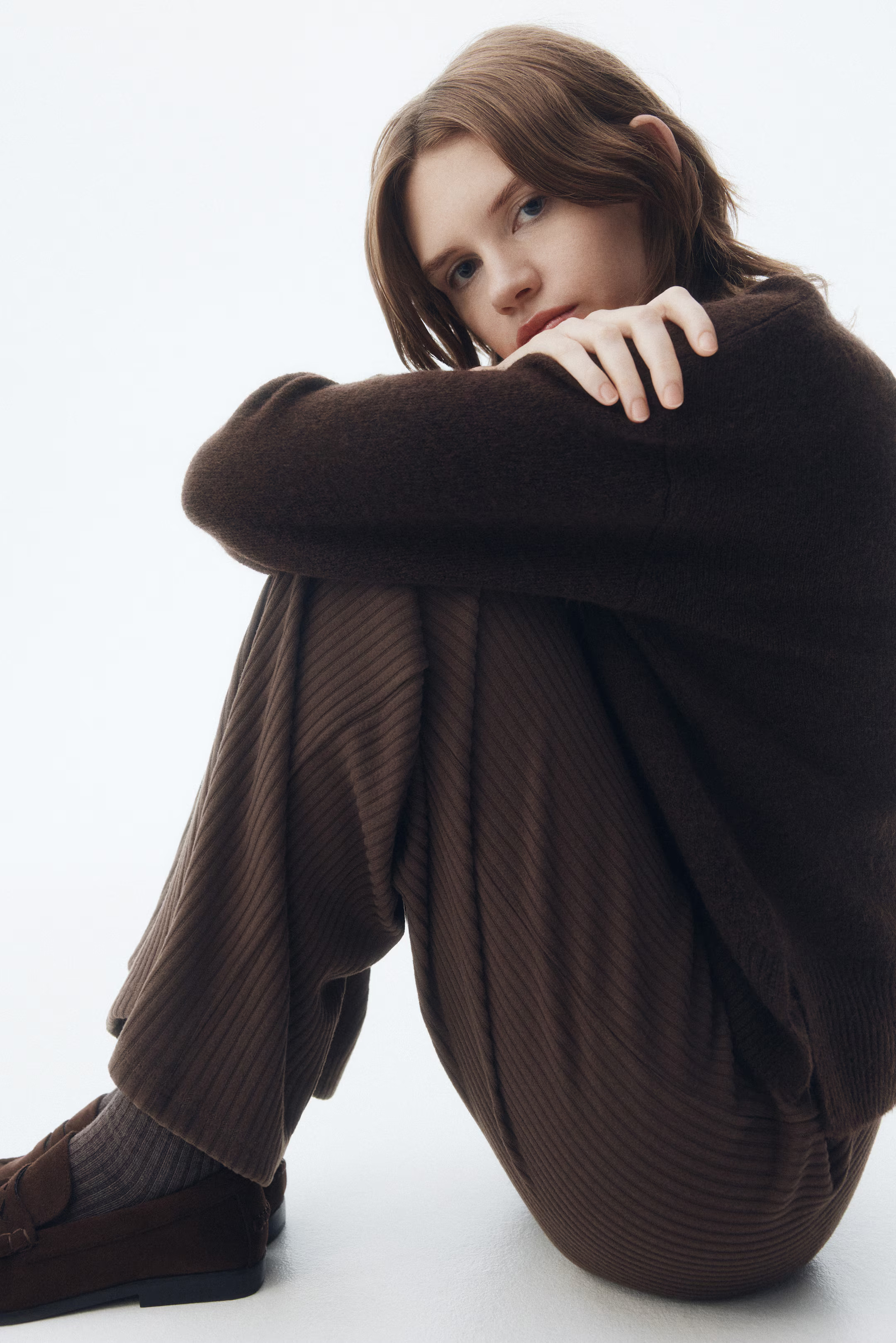 Wide rib-knit trousers | H&M (UK, MY, IN, SG, PH, TW, HK)