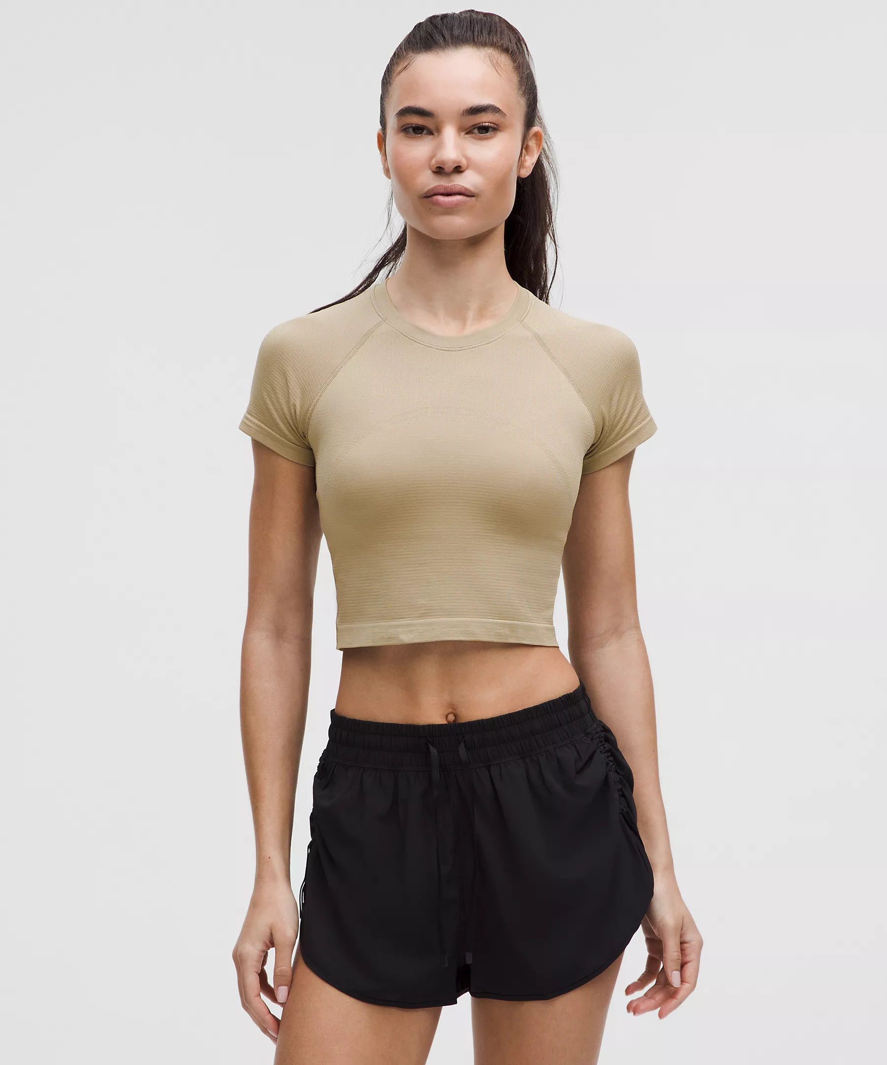 Swiftly Tech Cropped Short-Sleeve Shirt 2.0 | Women's Short Sleeve Shirts & Tee's | lululemon | Lululemon (US)
