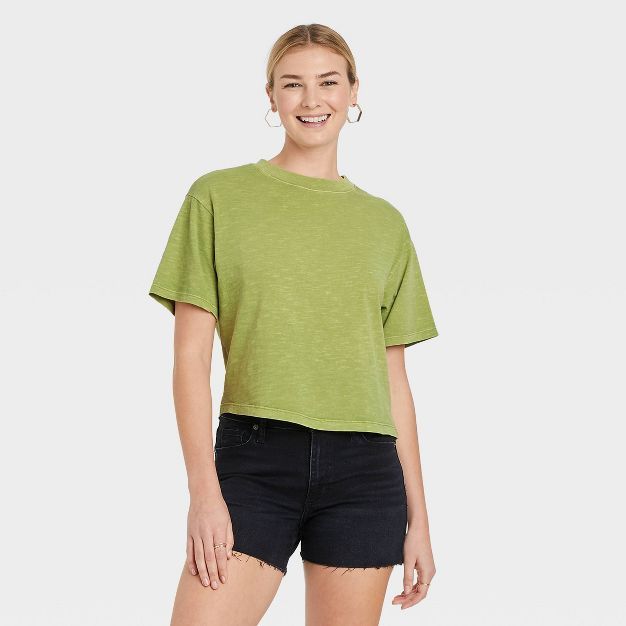 Women's Short Sleeve Boxy T-Shirt - Universal Thread™ | Target