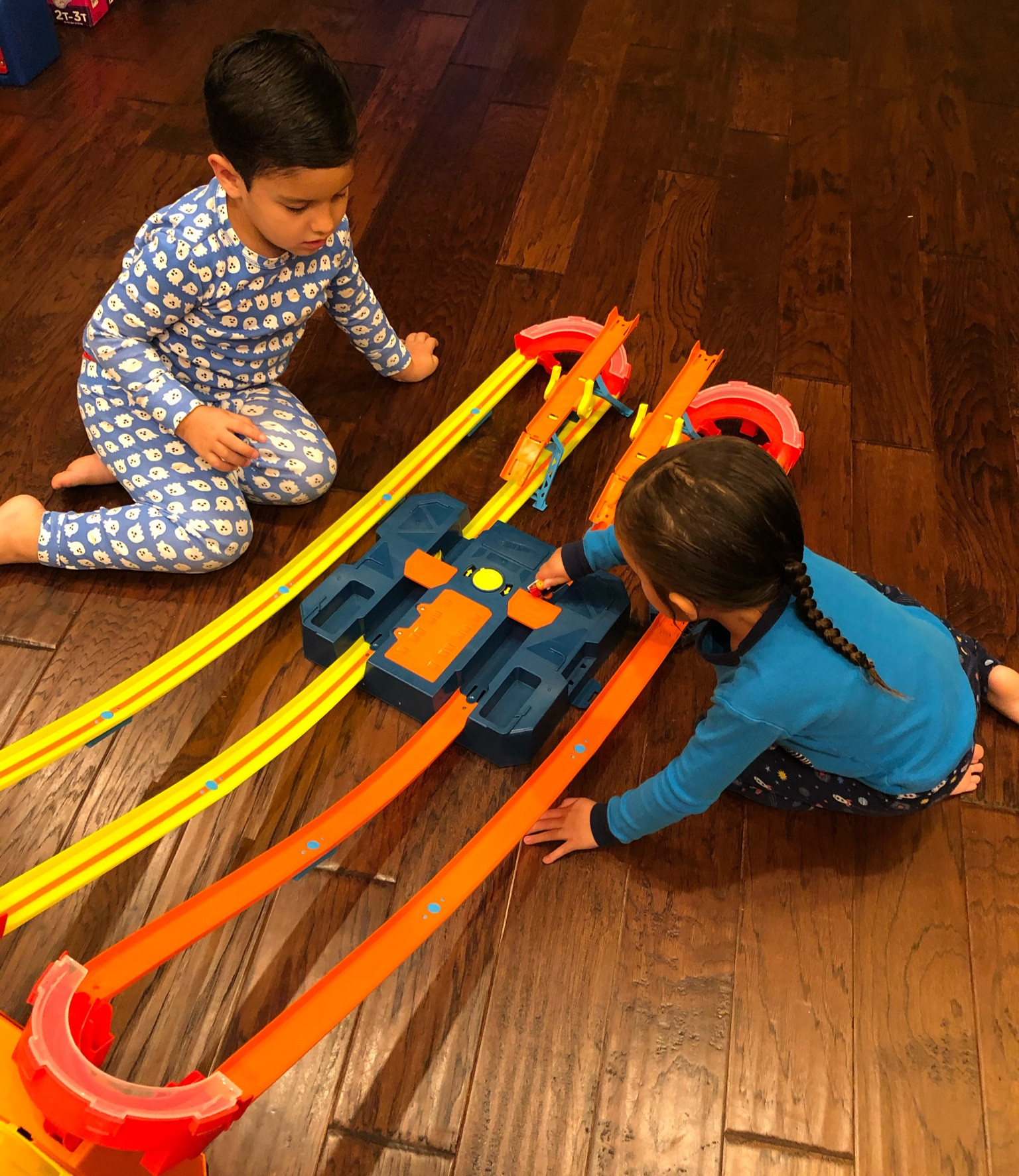 Hot wheels track builder makes a really good Christmas gift for your kids, grandkids, and more. 
My kids love it. 
Christmas gift ideas for kids 
Christmas gift for boys 
Christmas gift for girls 


#LTKkids #LTKfindsunder50 #LTKHoliday