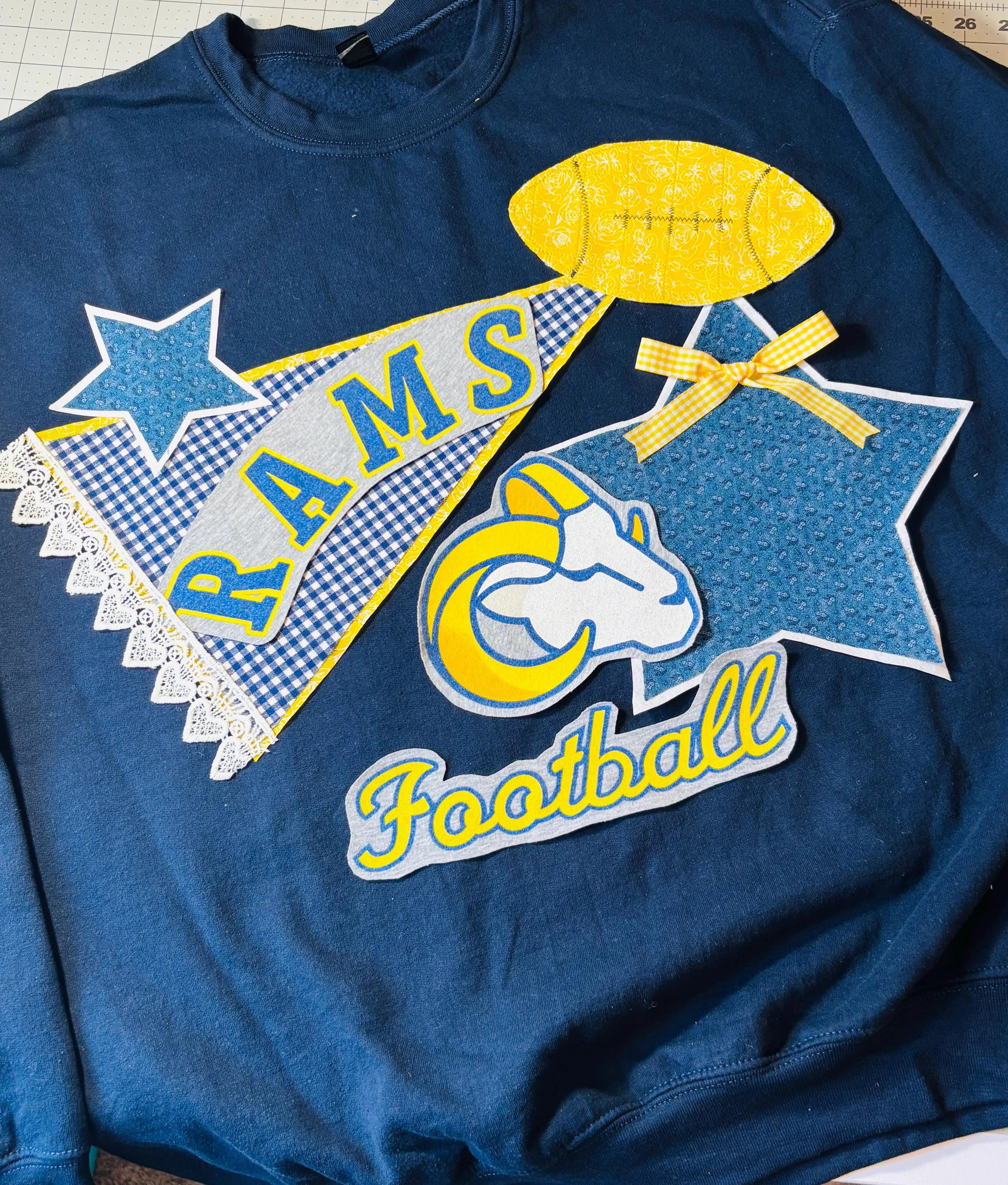 Los Angeles Rams Custom Sweatshirt, Crewneck, Handmade Applique - Etsy | Etsy (US)