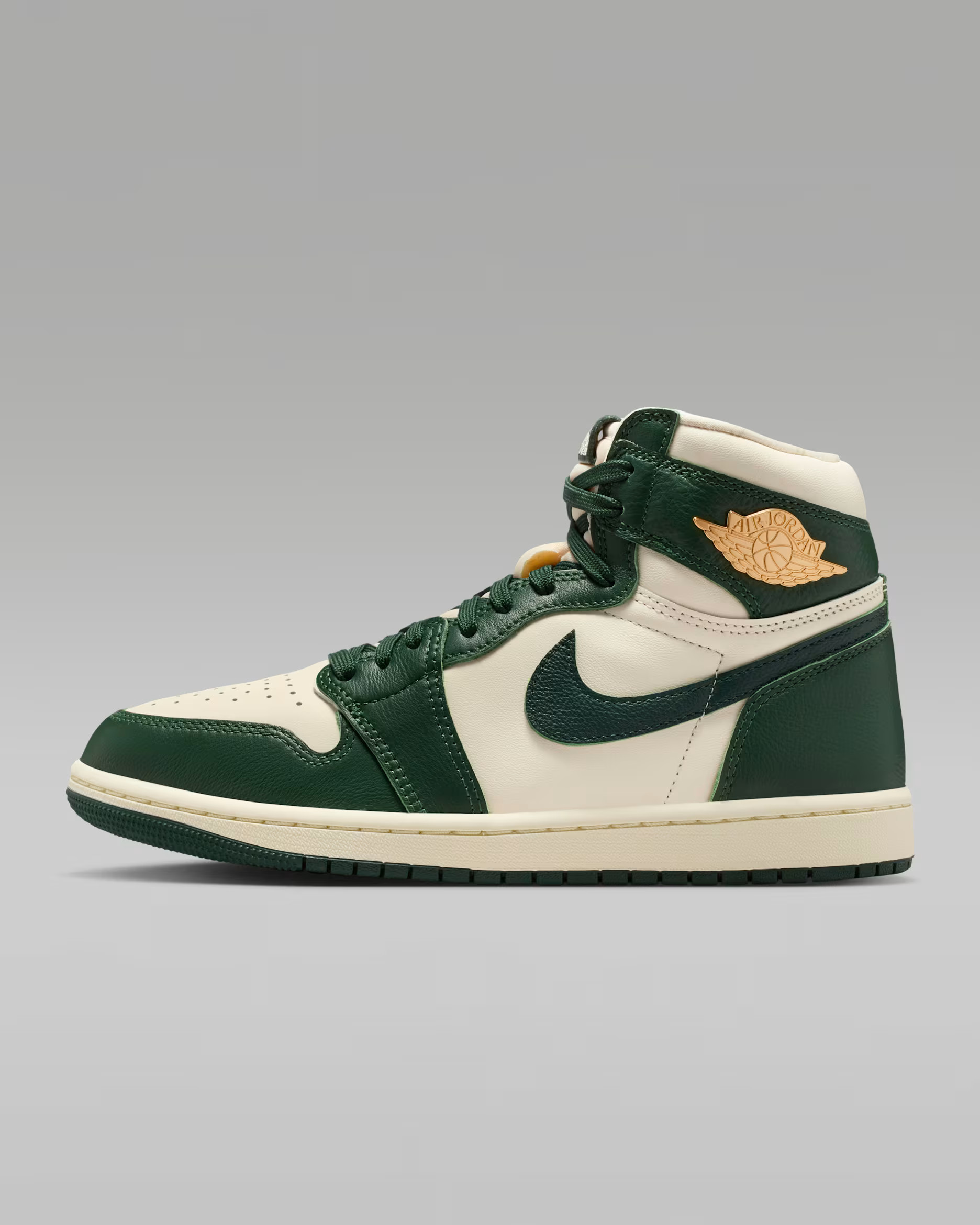 Air Jordan 1 Retro High OG "Pro Green" | Nike (US)