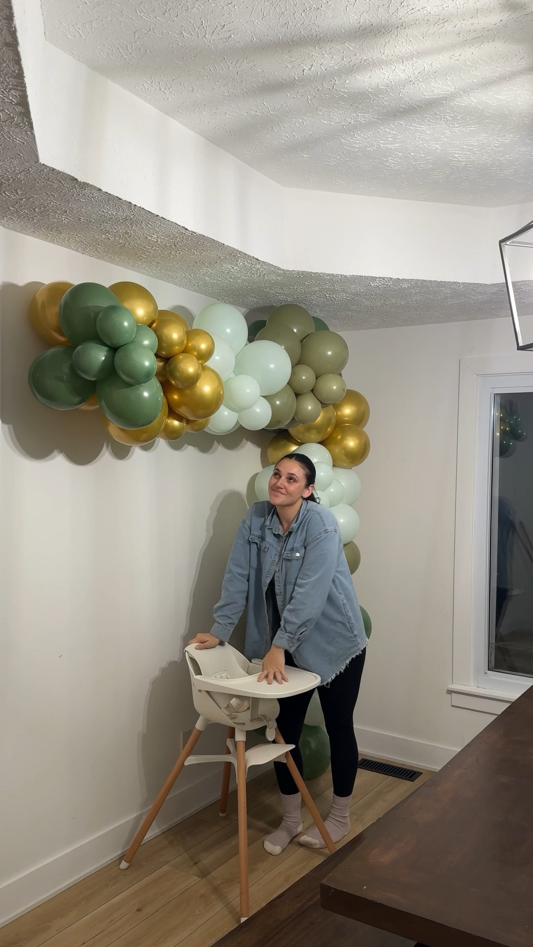 Easy DIY balloon garland tutorial! DIY party, first birthday party 

#LTKParties #LTKBaby #LTKSeasonal