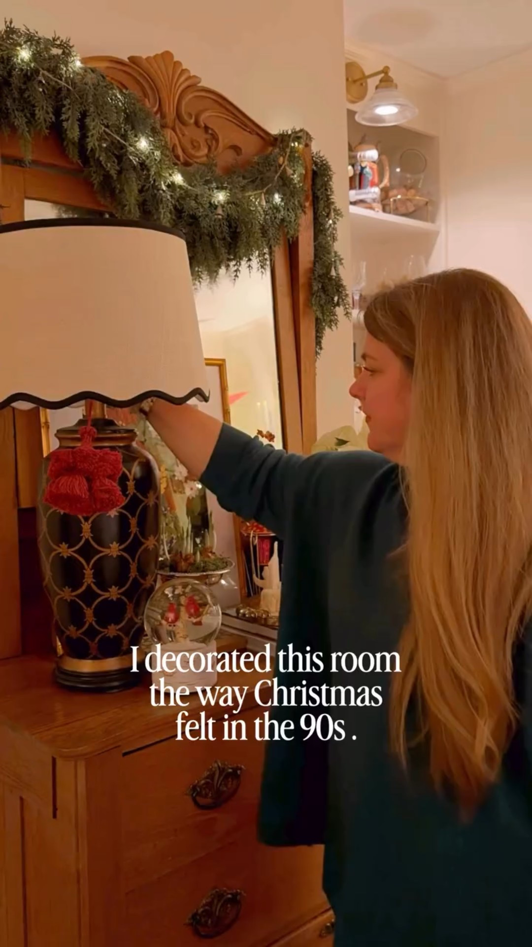 Warm lamps, traditional colors, sentimental decor, and that unmistakable “movie night in December” glow.

Every piece of Christmas in here has a story, so maybe that’s why this room feels like stepping back into a memory. 

If your dream Christmas still looks like an old VHS tape, you’re in the right room. 🎄✨
#90schristmas #storykeeperstyle #vintagechristmas
•
•
•
•
•
•
Vintage Decor | Home Inspiration | Collected Home | Traditional Home | Sentimental Style | Curating Joy | The Sentimental Decorator | Joyful Rituals of Home | Sentimental Home | Homes with a Story

#sentimentalhome #thesentimentaldecorator #sentimentalstyle #meaningfulhomedecor