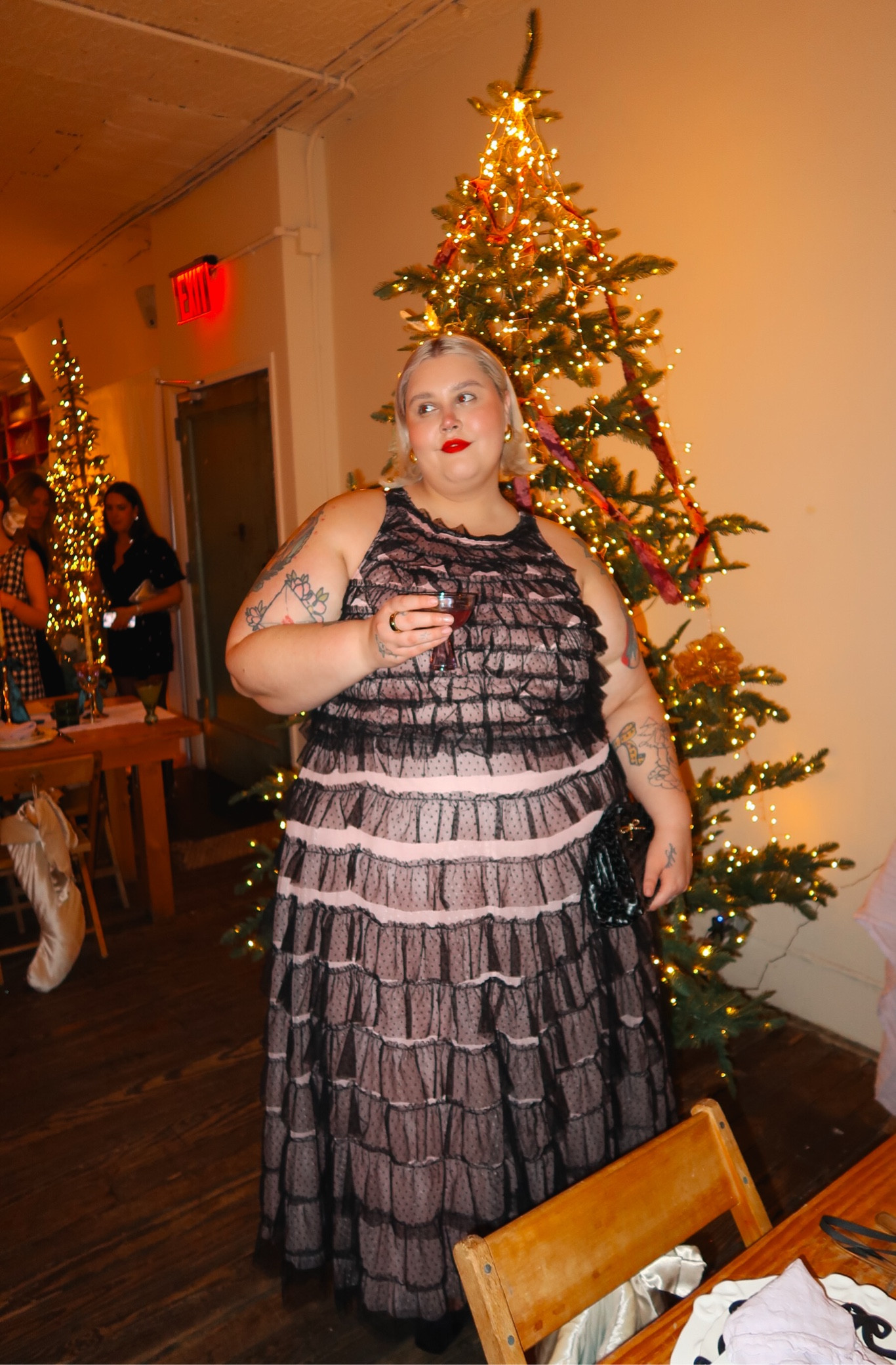 officially in my tulle girl era. Love this Anthropologie dress for holiday parties, weddings, grocery store runs, literally anything. Wearing a 3x. 