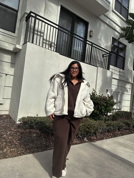  #ad staying cozy and warm with the cutest sherpa jacket from @target @targetstyle #targetpartner #targetstyle 

#LTKSeasonal #LTKstyletip #LTKGiftGuide