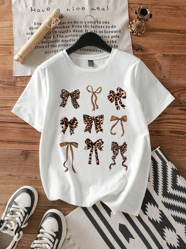 SHEIN SHEIN EZwear Leopard Print Bow Decor Casual & Simple Pattern Round Neck Short Sleeve Fitted Plus Size Women T-Shirt, Suitable For Summer | SHEIN