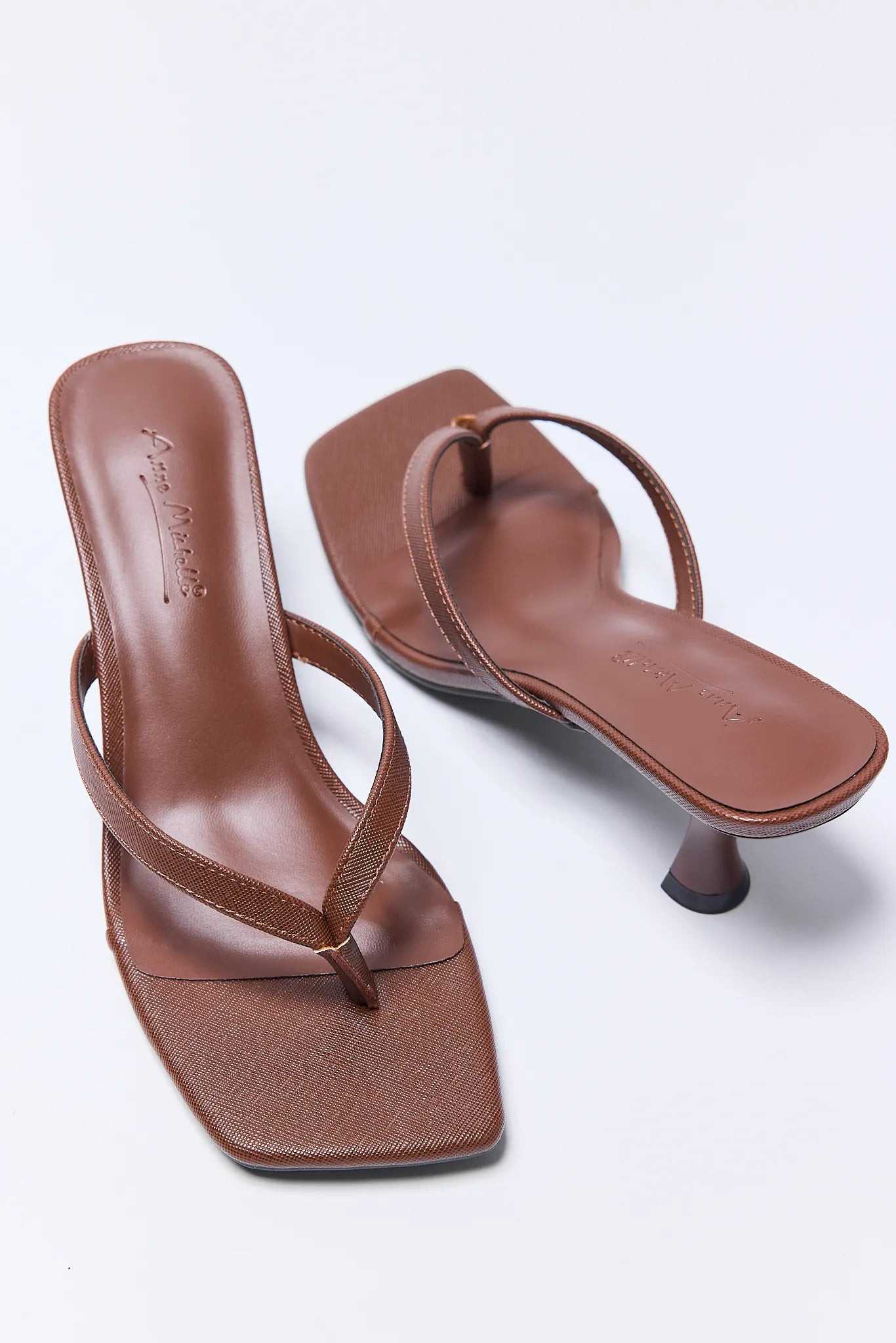 Lindy Heels- Brown | Avara