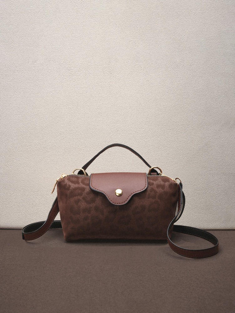 New Autumn Vintage Suede Leopard Print Mini Crossbody Bag, Trapezoid Shoulder Bag, Flap Cover Handbag, Patchwork Tote Bag For Shopping, Commuting, Lipstick, New Fall Winter Cheetah Print Purse For Women Music Fest | SHEIN