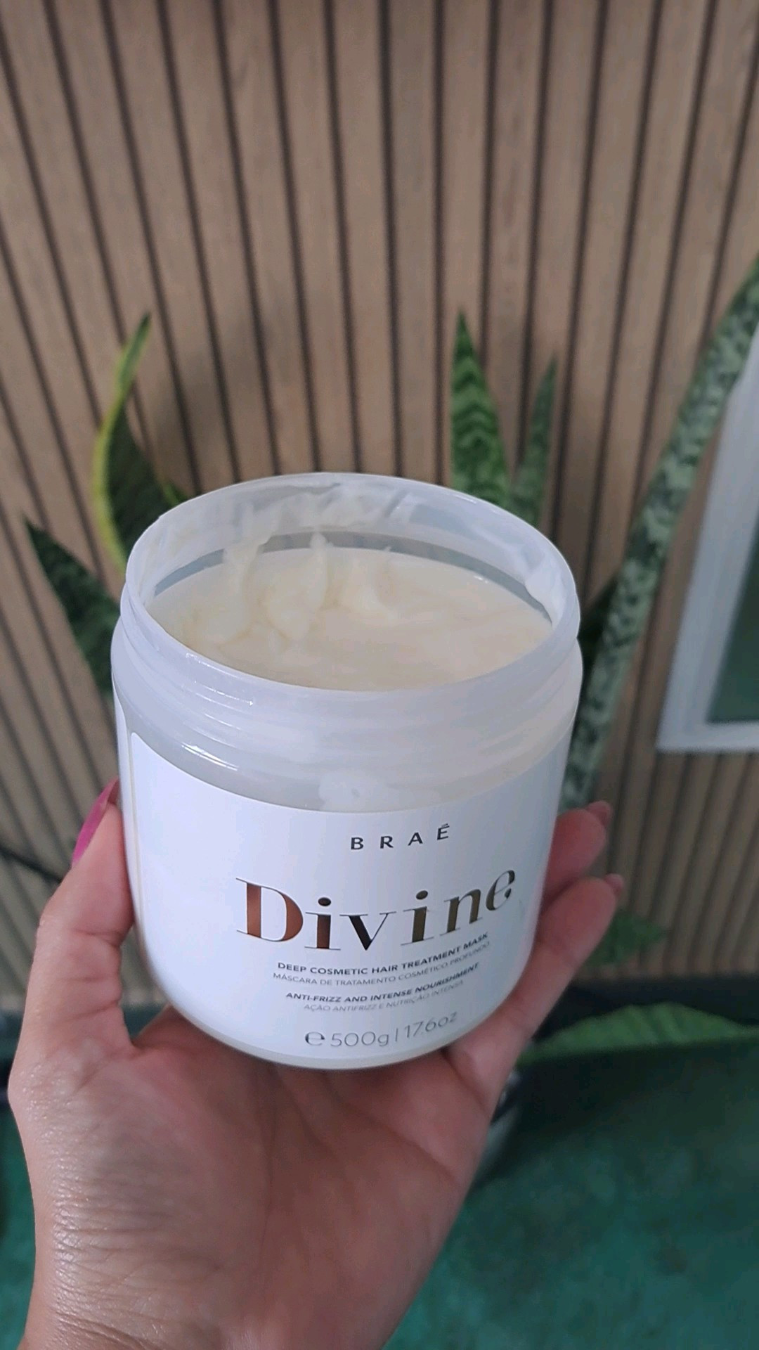 Essa máscara é maravilhosa  rende muito e vale cada centavo pago.Deixei o link promocional abaixo.

#LTKpromo #LTKbeleza #LTKbrasil