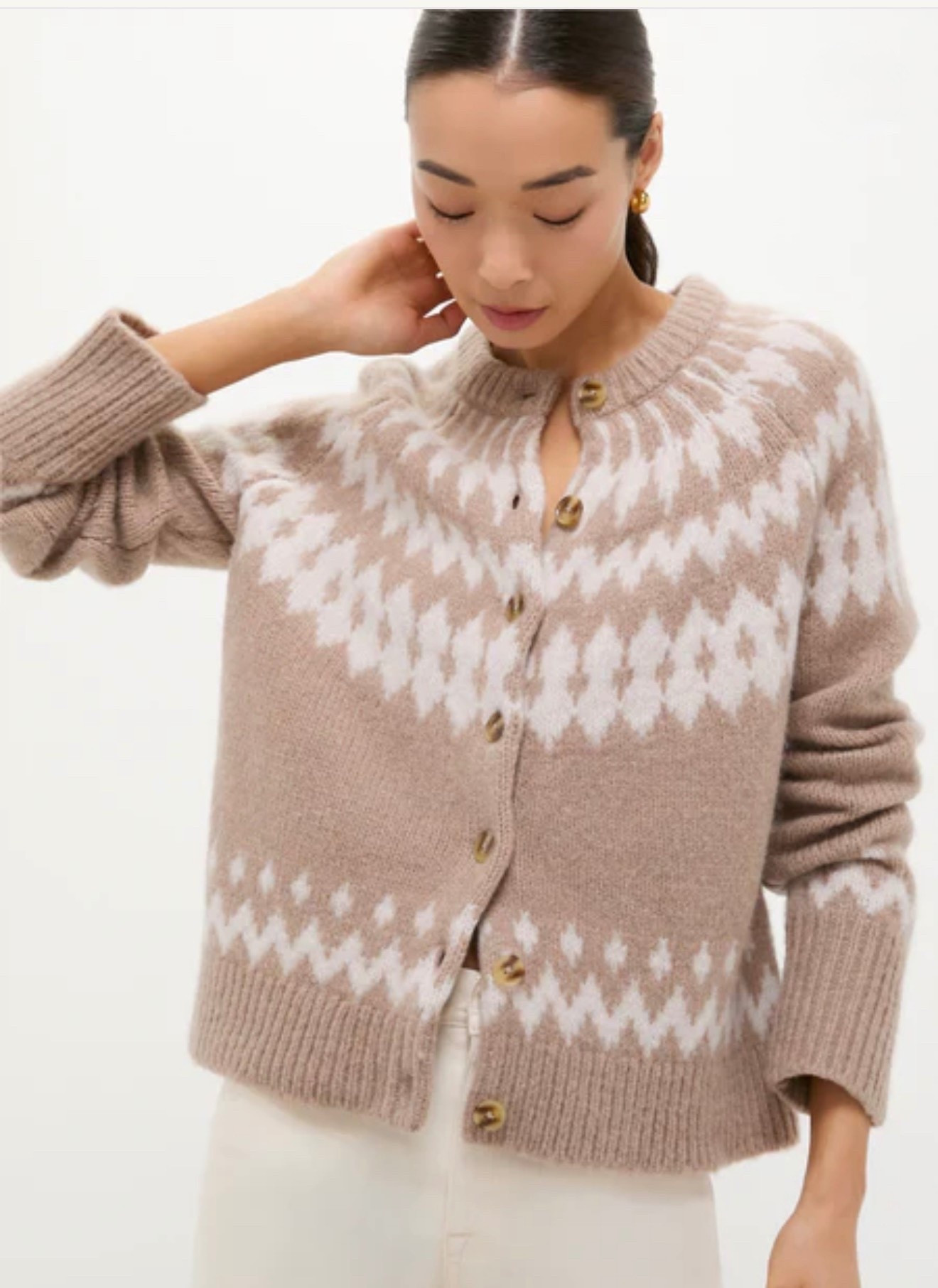 TUCKERNUCK
Brown and Gray Marlow Fair Isle Cardigan

Spun in warm brown and gray tones, this Fair Isle cardigan blends classic patterning with a modern, relaxed fit. Perfect for cozy weekends or casual office days, layer it over a button-down or tee for effortless, laid-back style

#LTKSeasonal #LTKGiftGuide #LTKWorkwear