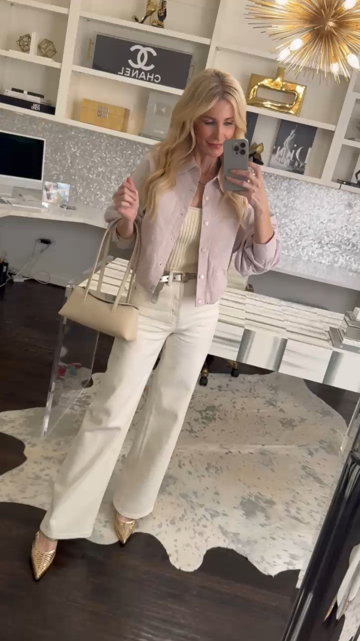 FOUND >>> the Best wide-leg jeans for spring! Ivory jeans are a sure sign that spring is here and this pair is SO good! I wear a size 24 and they fit tts. 

 

#LTKSeasonal #LTKOver40 #LTKStyleTip