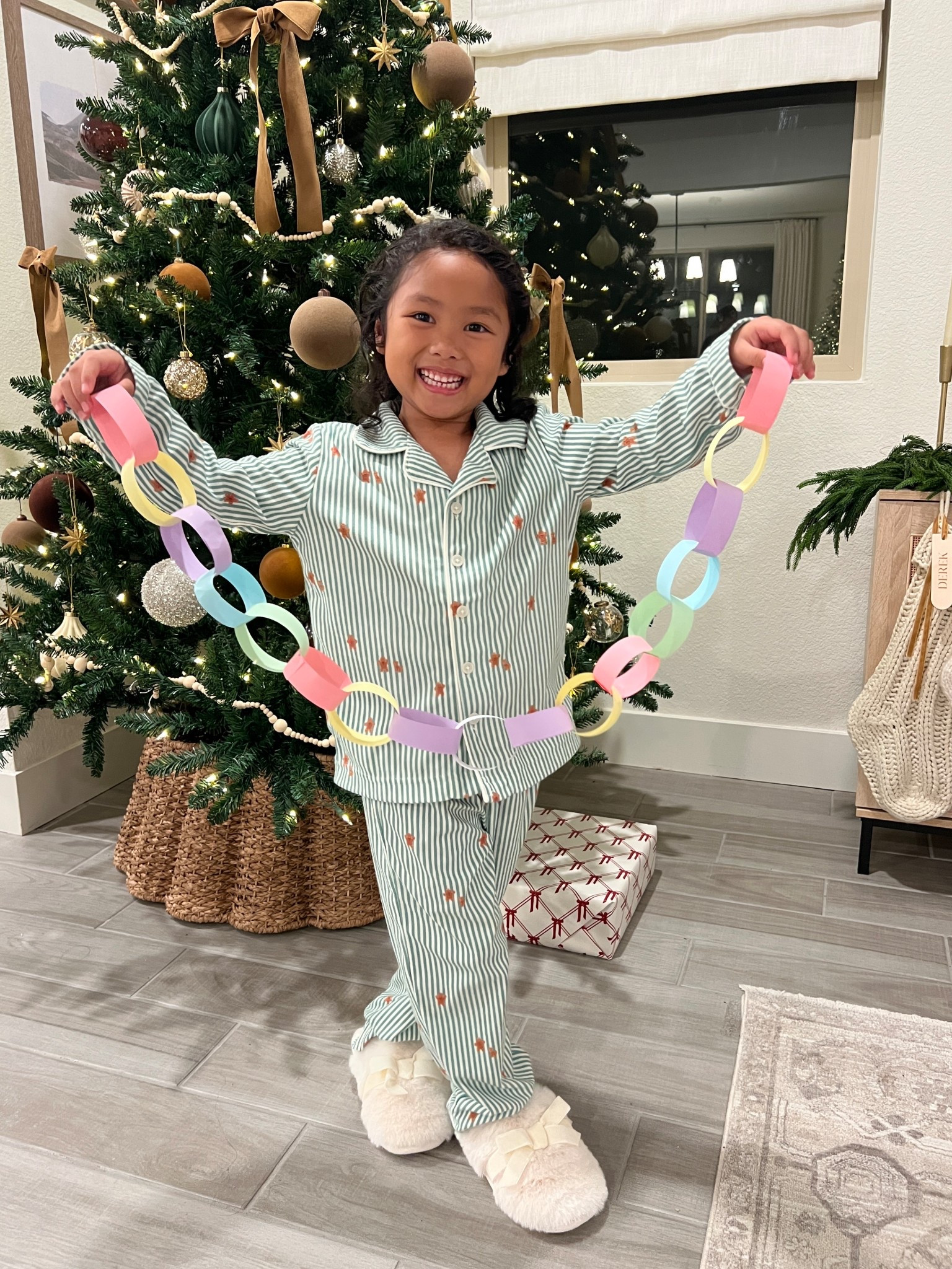 These gingerbread PJs are adorable! And they’re available for the entire family 😍 Nora’s also wearing my slippers haha but they’re available in both toddler & big kids sizes too!

#LTKHoliday