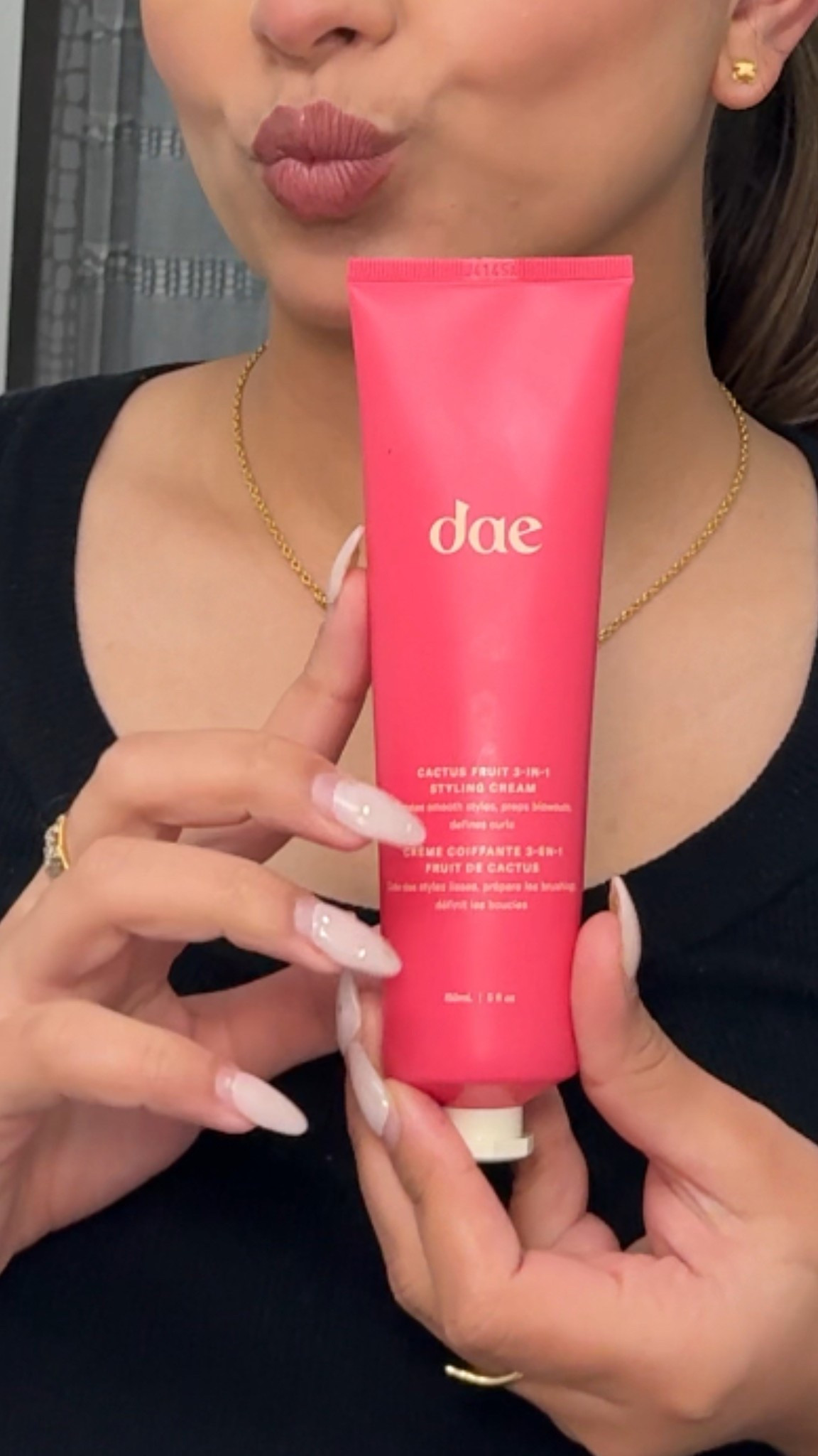 Effortless styling with my go-to cream ✨ Keeps my hair looking flawless all day long! 

#LTKbeauty #LTKcanada #LTKstyletip